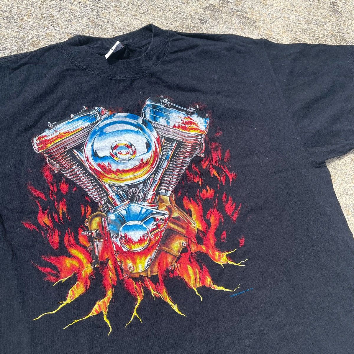 Vintage Vintage 90s V-Twin Motorcycle Engine Flames Harley Tee Size US L / EU 52-54 / 3 - 3 Thumbnail