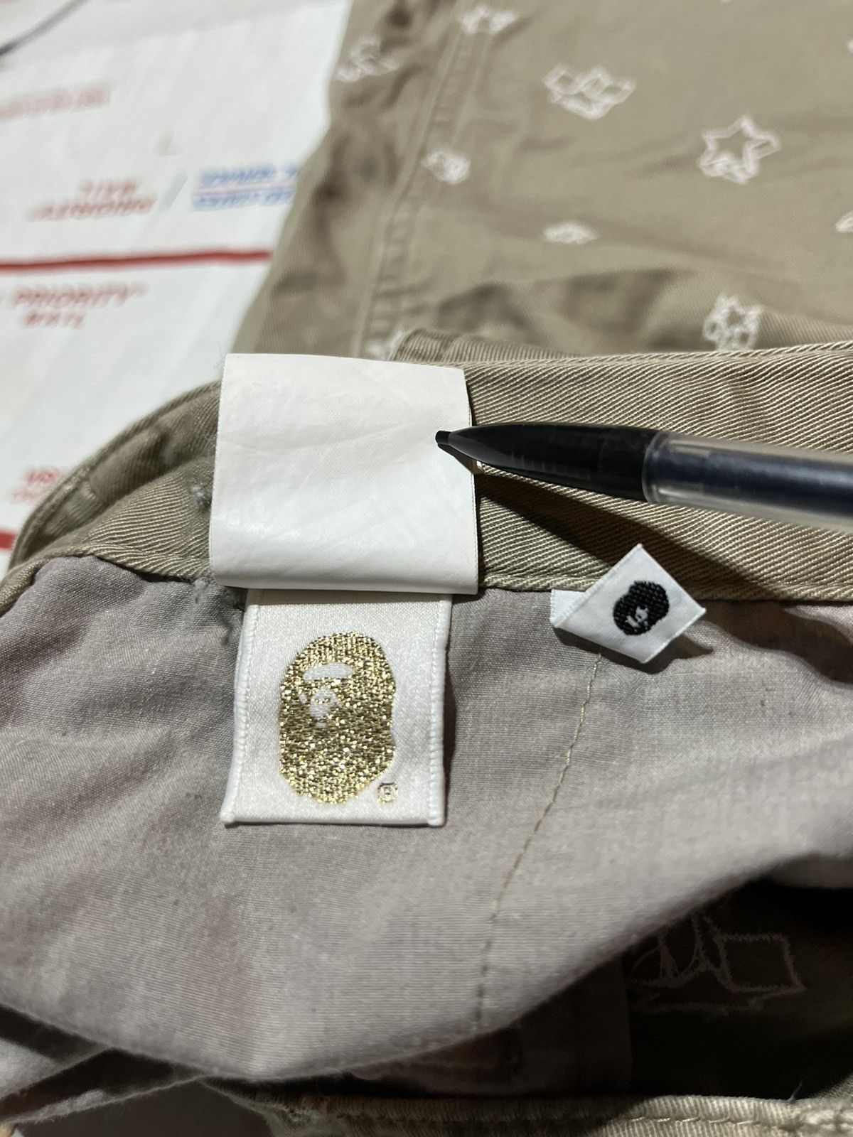 Bape Bape Glow in the dark Star Shorts Size US 32 / EU 48 - 5 Thumbnail