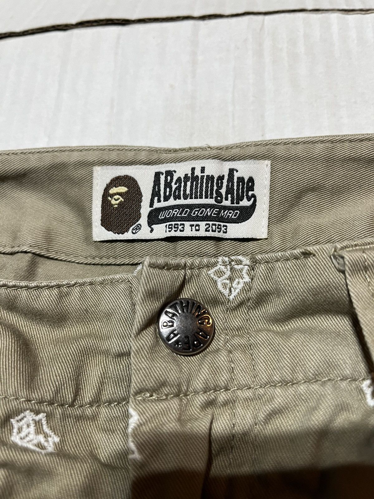 Bape Bape Glow in the dark Star Shorts Size US 32 / EU 48 - 3 Thumbnail