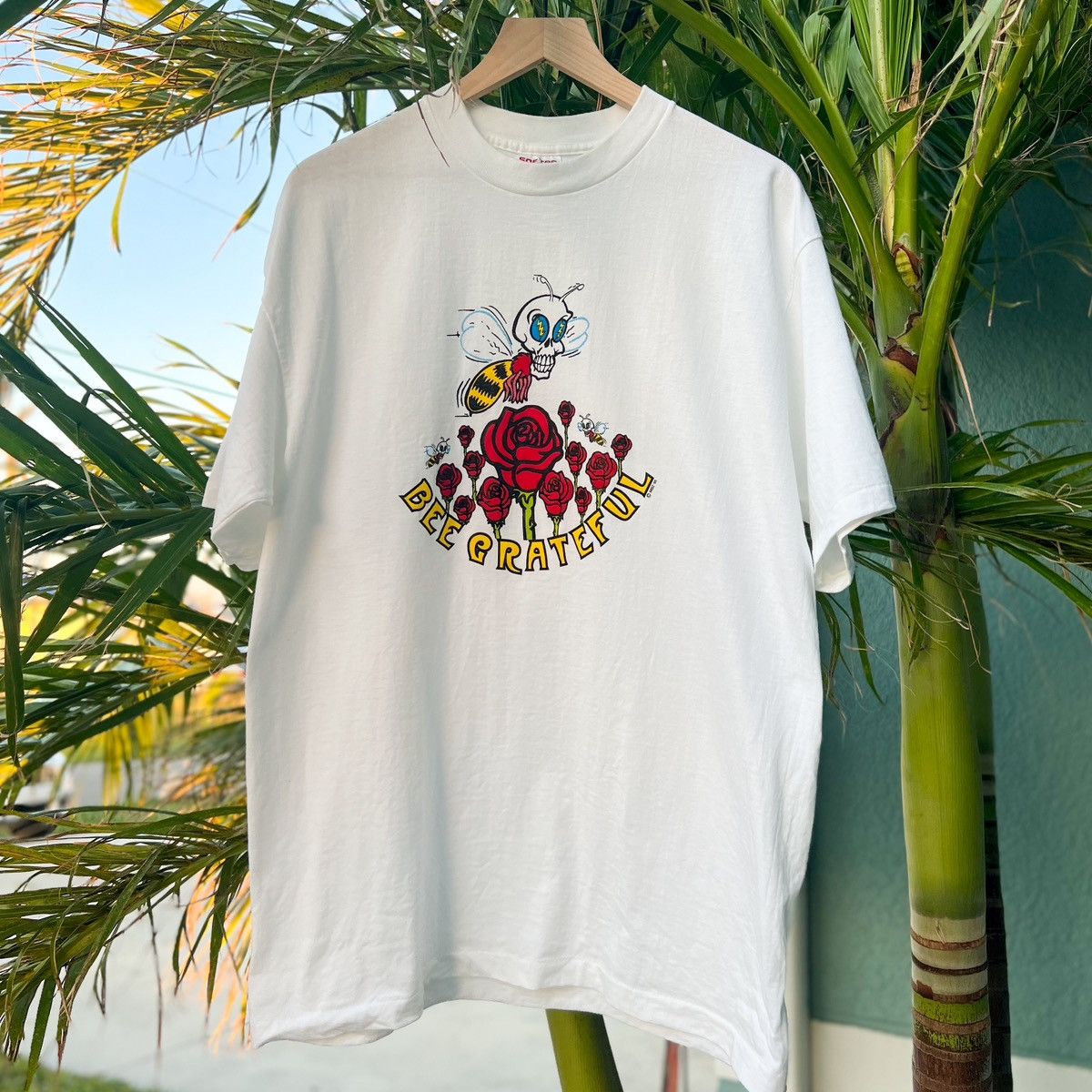 Band Tees Vintage VERY RARE 1995 Bee Grateful Dead Parking Lot Tee Size US XL / EU 56 / 4 - 4 Thumbnail