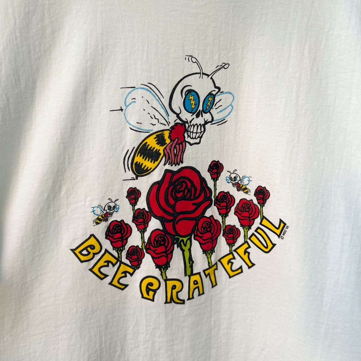 Band Tees Vintage VERY RARE 1995 Bee Grateful Dead Parking Lot Tee Size US XL / EU 56 / 4 - 2 Thumbnail
