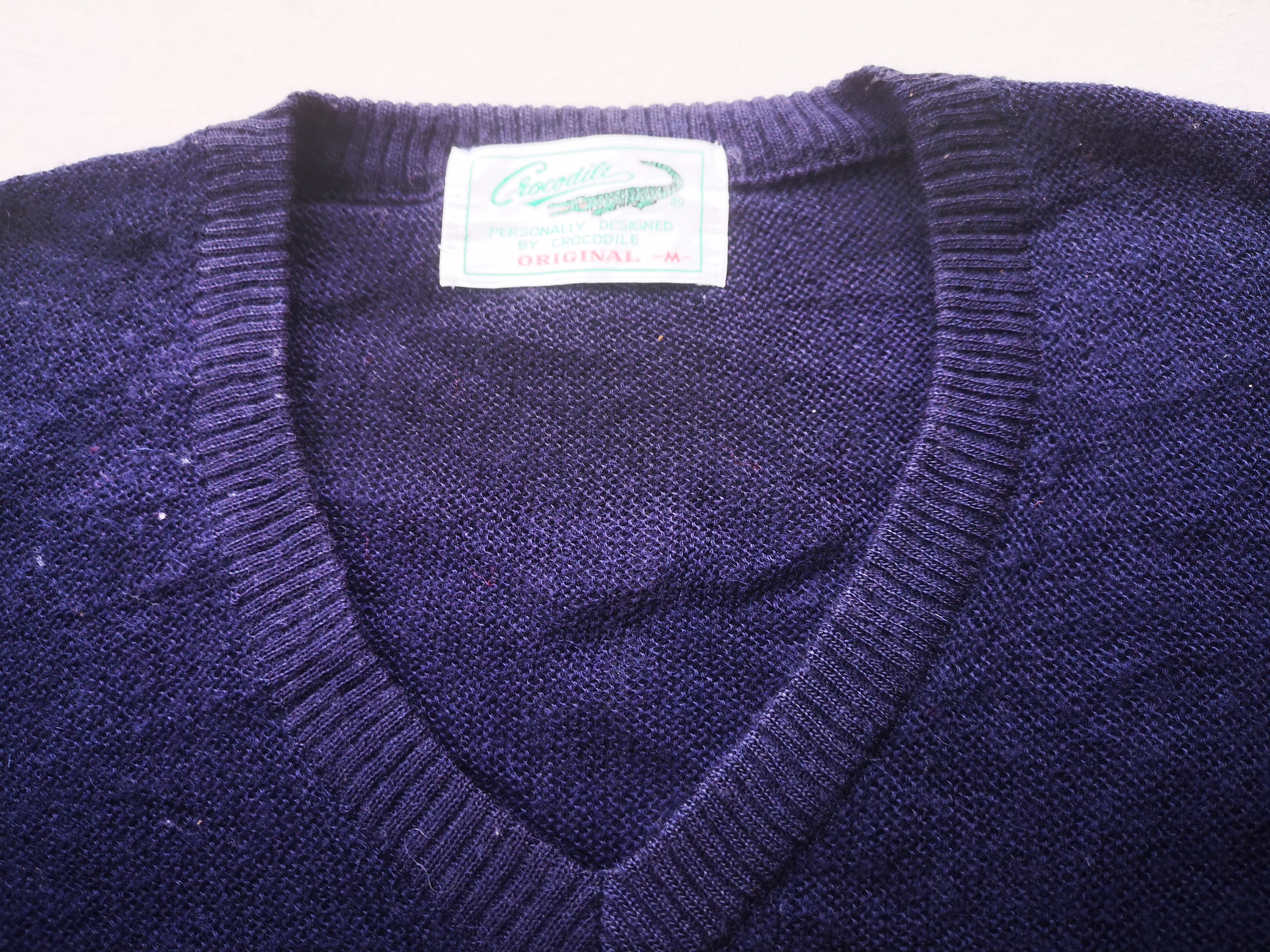 Japanese Brand × Vintage Vintage knitwear Crocodile V Neck Size US M / EU 48-50 / 2 - 7 Thumbnail