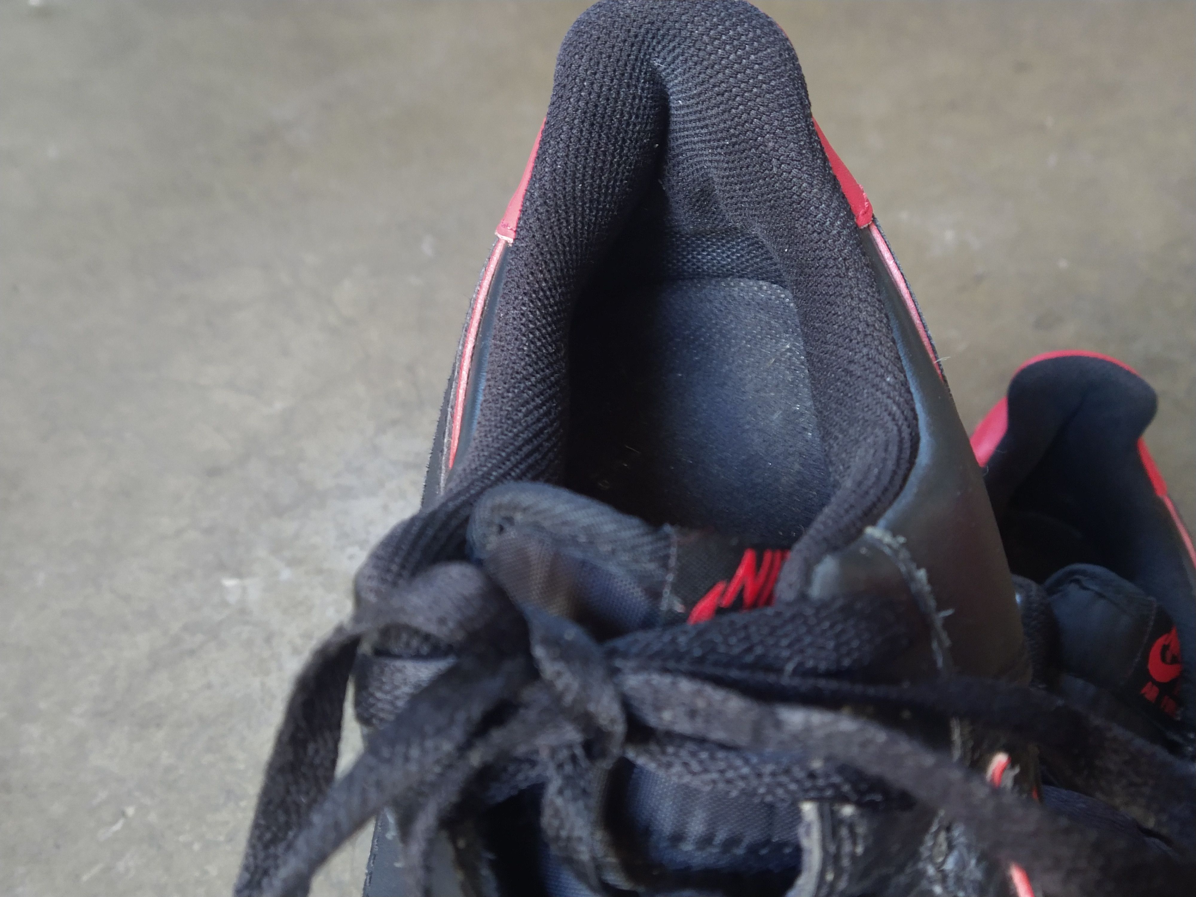 Nike Nike Air Force 1 Size 11.5 Black Red Leather Low Tops 2011 Size US 11.5 / EU 44-45 - 8 Thumbnail