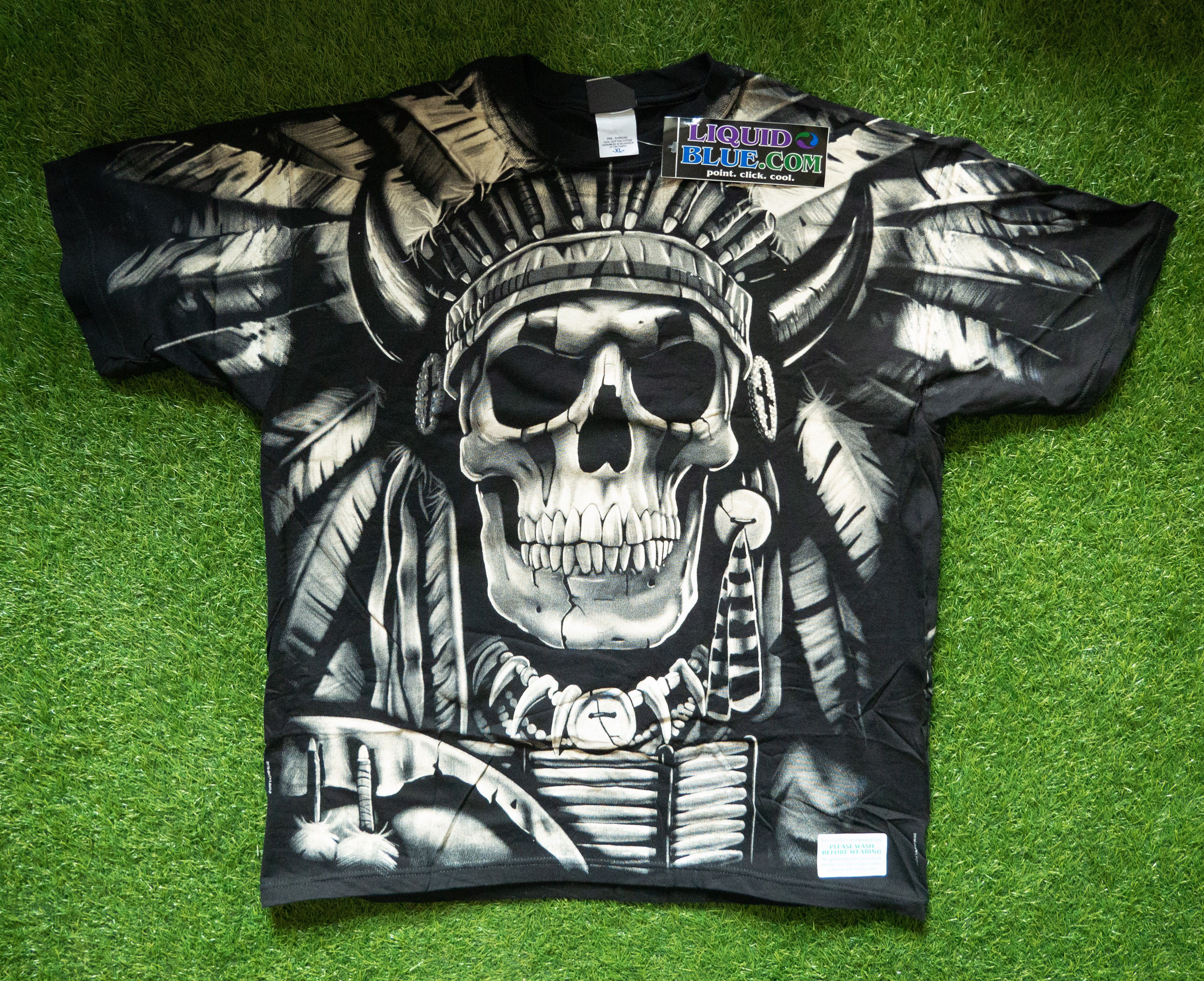 image of Liquid Blue Indian Skull T-Shirt Deadstock XL in Black/White, Men's