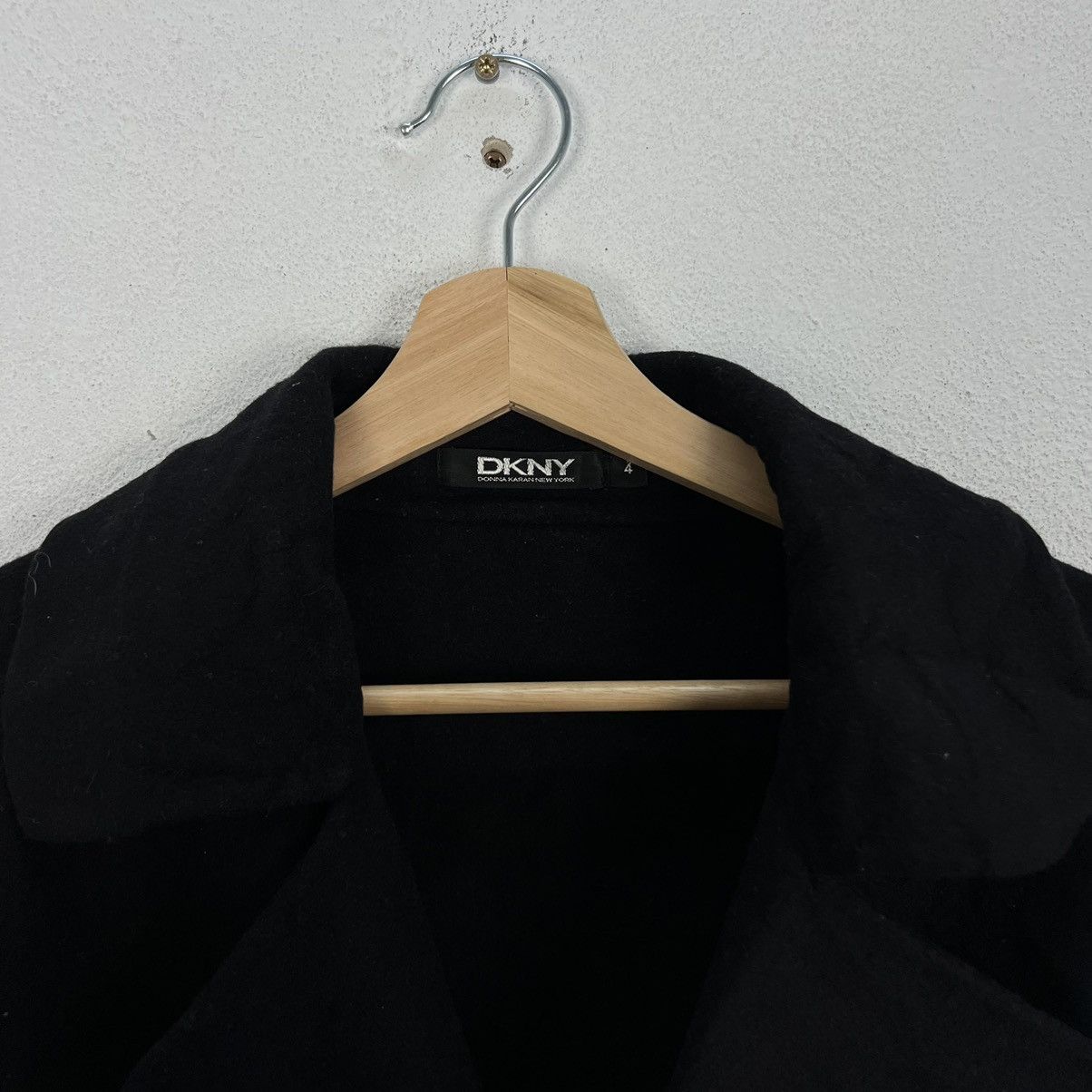 DKNY ULTIMATE BLACK CROPPED JACKET DLNY AVANT GARDE DESIGN Size US M / EU 48-50 / 2 - 6 Thumbnail