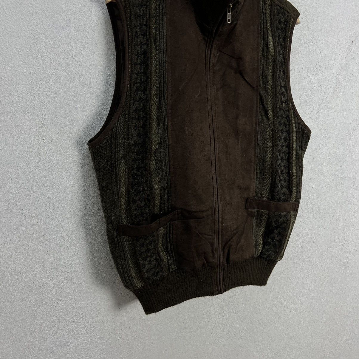 Japanese Brand VINTAGE ROVELLO TANK TOP VEST NAVAJO DESIGN STYLE Size US L / EU 52-54 / 3 - 4 Thumbnail