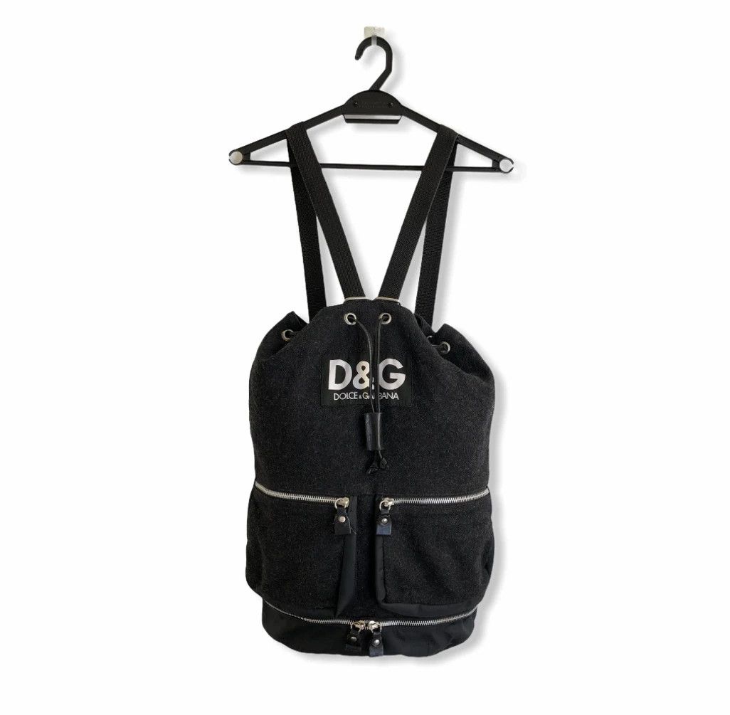 RARE 🔥VINTAGE WOOL 2-WAYS BUCKET CROSSBODY/BACKPACK UNISEX