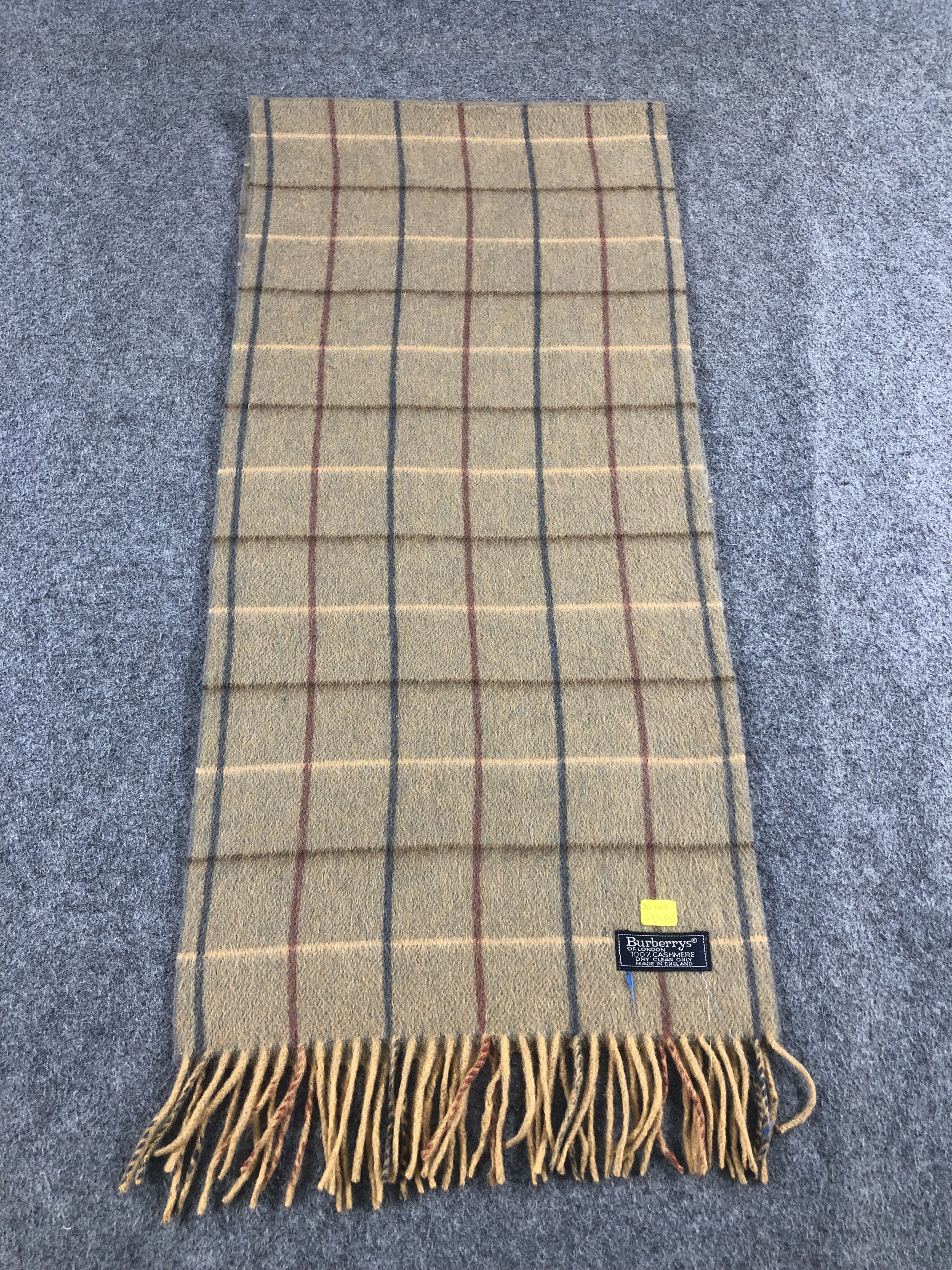 Burberry Burberry Cashmere Scarf / Muffler / Neckwear Size ONE SIZE - 3 Thumbnail