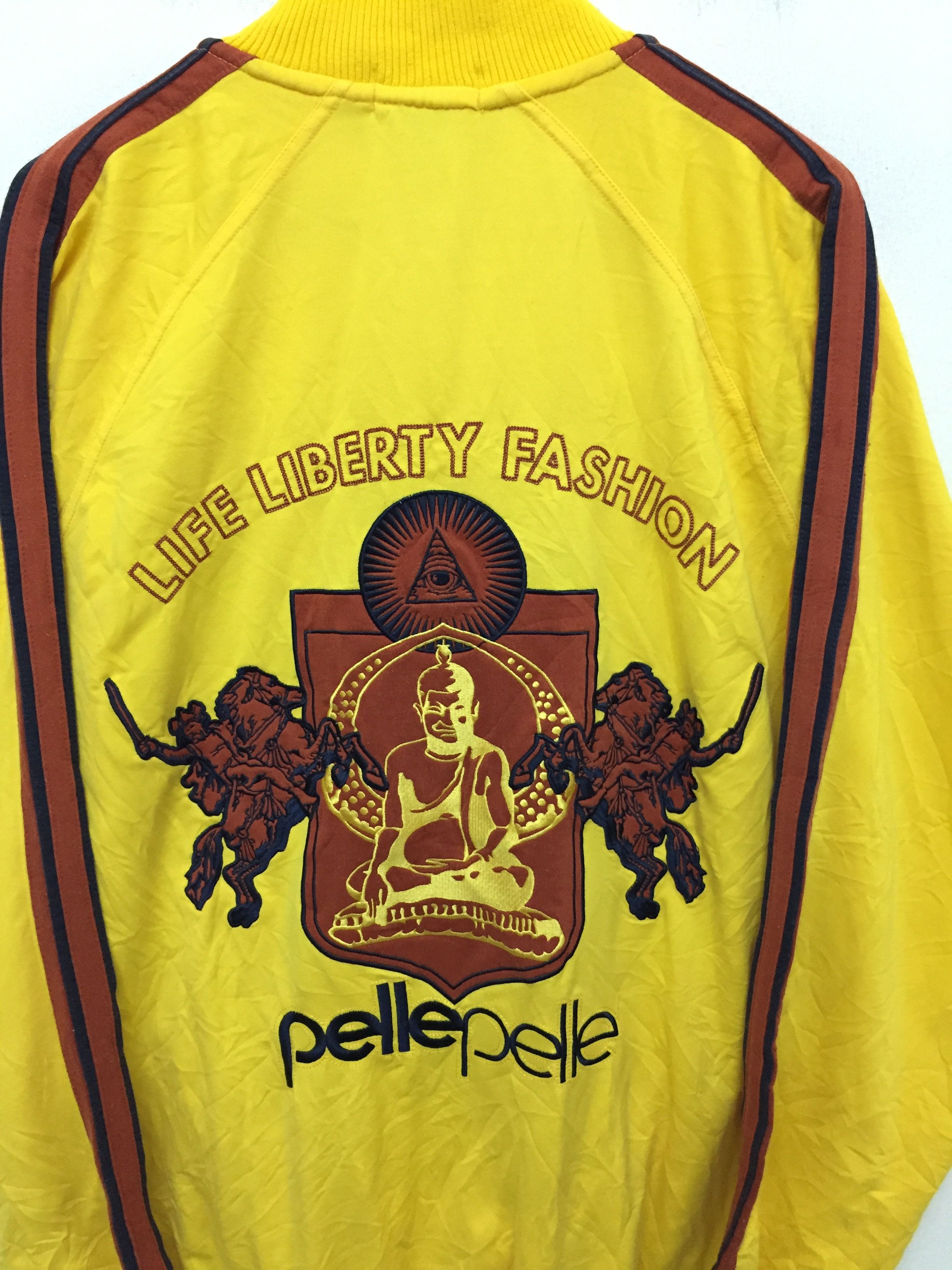 Pelle Pelle Life liberty fashion illuminati buddha embroidered sweater Size US XL / EU 56 / 4 - 4 Thumbnail