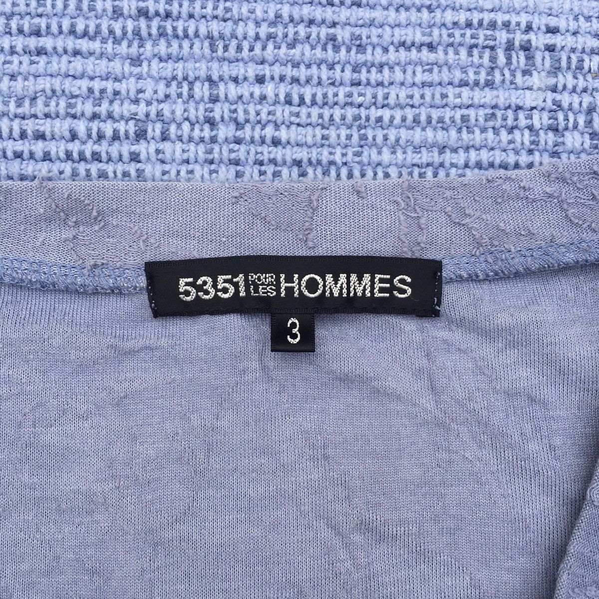 5351 POUR LES HOMMES v neck t-shirt Size US L / EU 52-54 / 3 - 3 Thumbnail