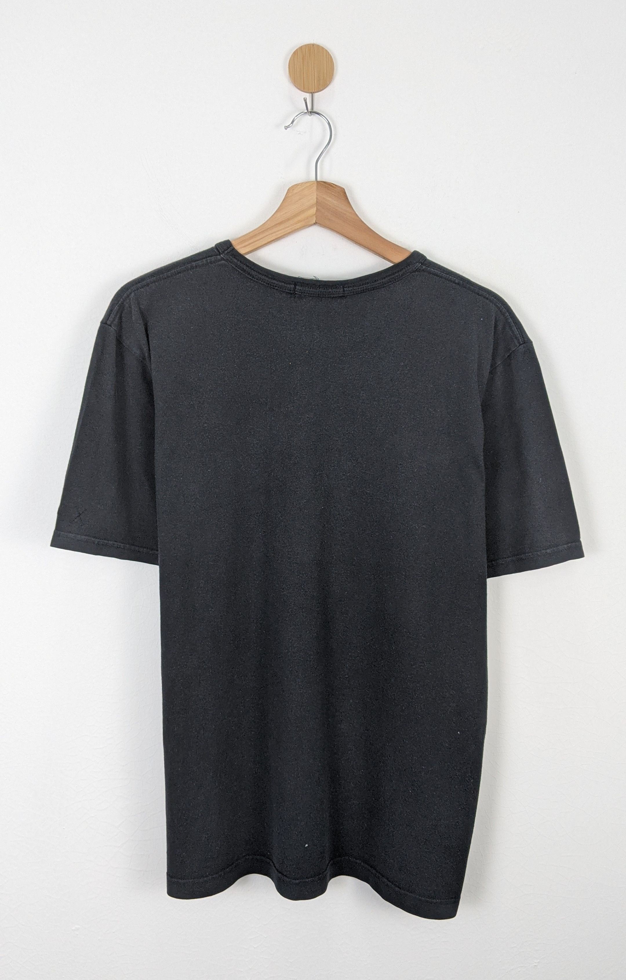 Kaws Original Fake Kaws Running Chum shirt Size US L / EU 52-54 / 3 - 4 Thumbnail