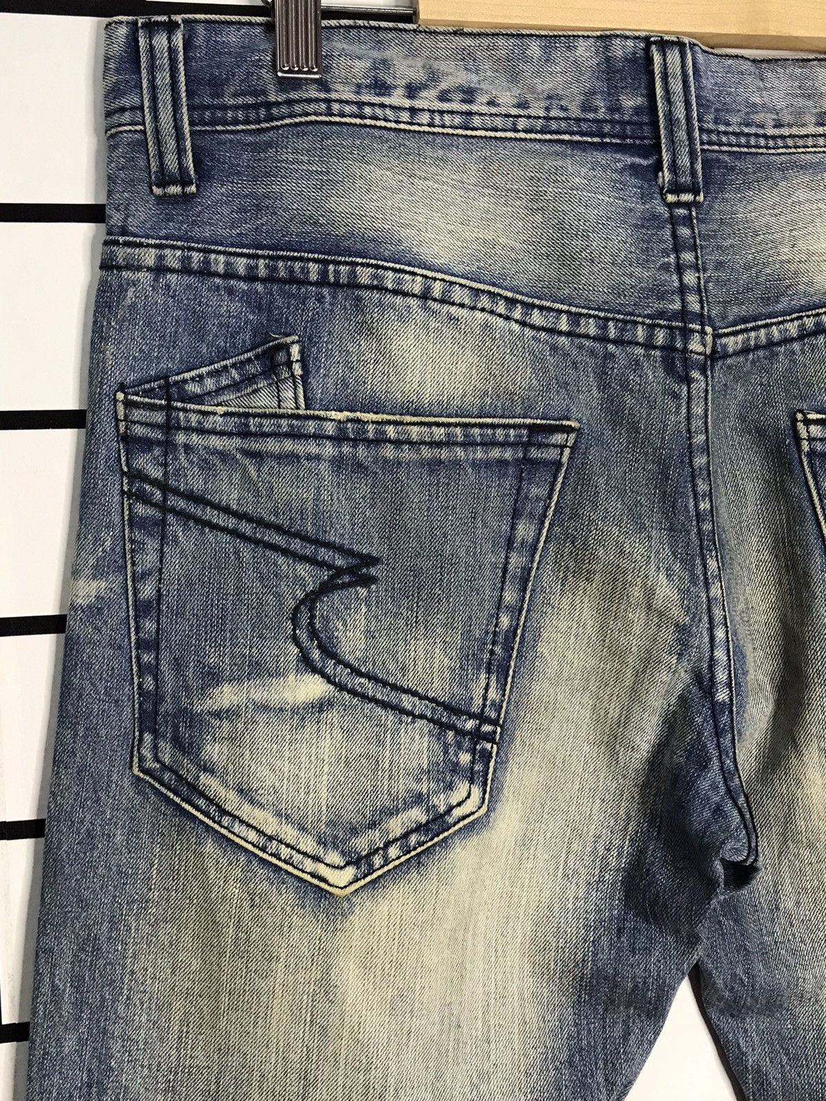Designer × Japanese Brand Semantic Design Japan Distressed Slim Flare Denim Pants Size US 31 - 12 Thumbnail