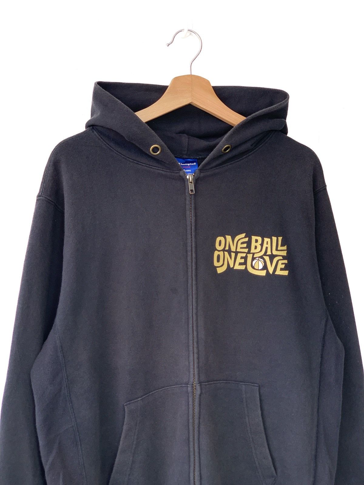 Champion Champion One Ball One Love Sunfaded Zip Ups Hoodies Size US M / EU 48-50 / 2 - 3 Thumbnail