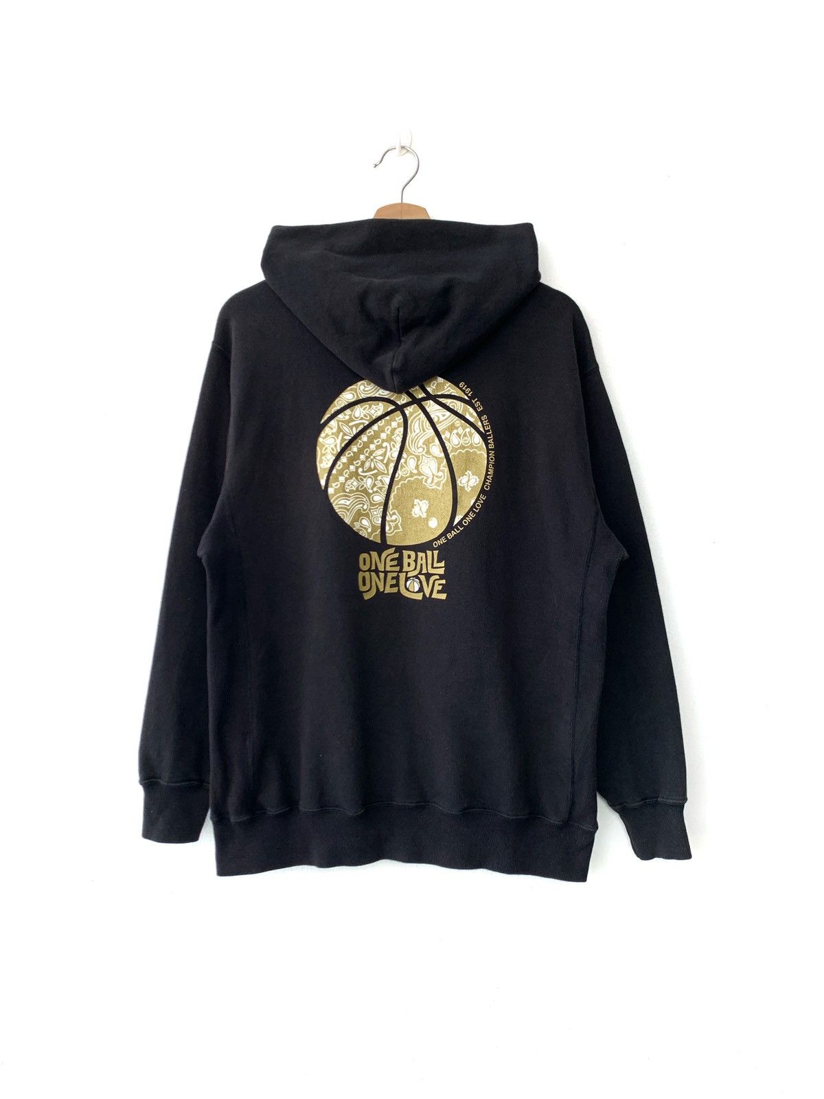 Champion Champion One Ball One Love Sunfaded Zip Ups Hoodies Size US M / EU 48-50 / 2 - 2 Thumbnail