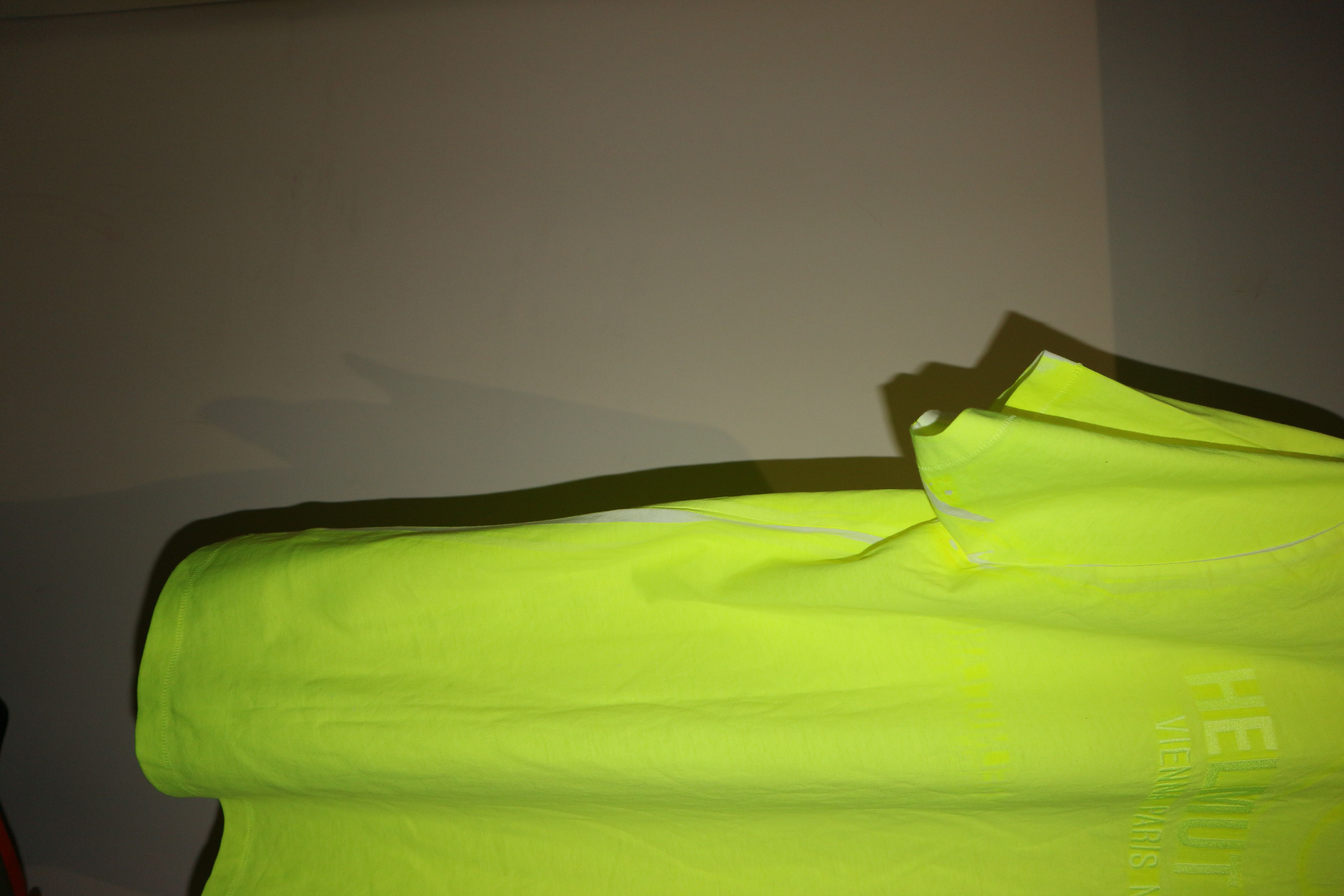 Helmut Lang embroidered logo fluo t-shirt Size US M / EU 48-50 / 2 - 9 Thumbnail