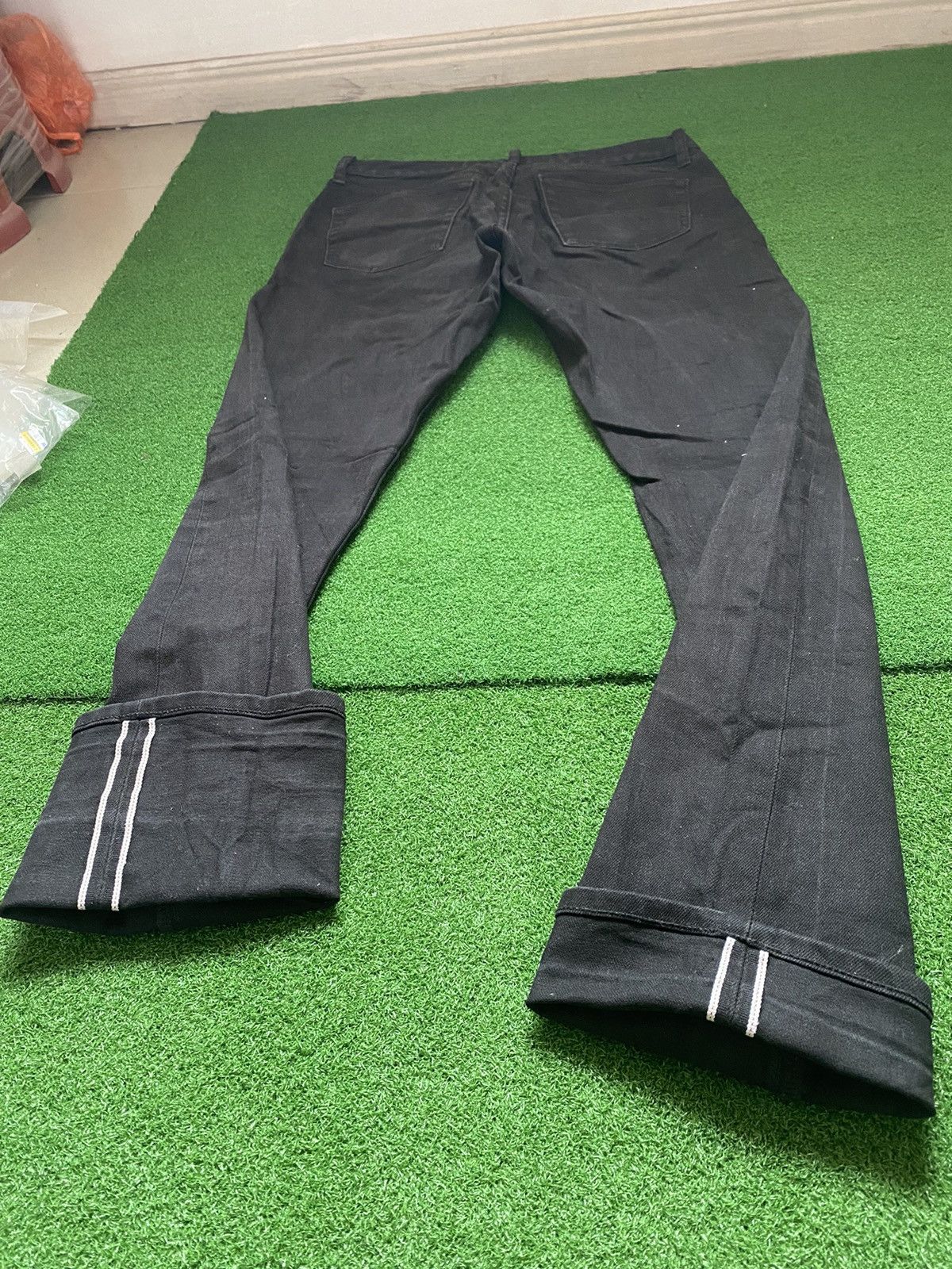 Uniqlo UNIQLO SELVAGE DENIM SIZE 31 Size US 31 - 11 Thumbnail