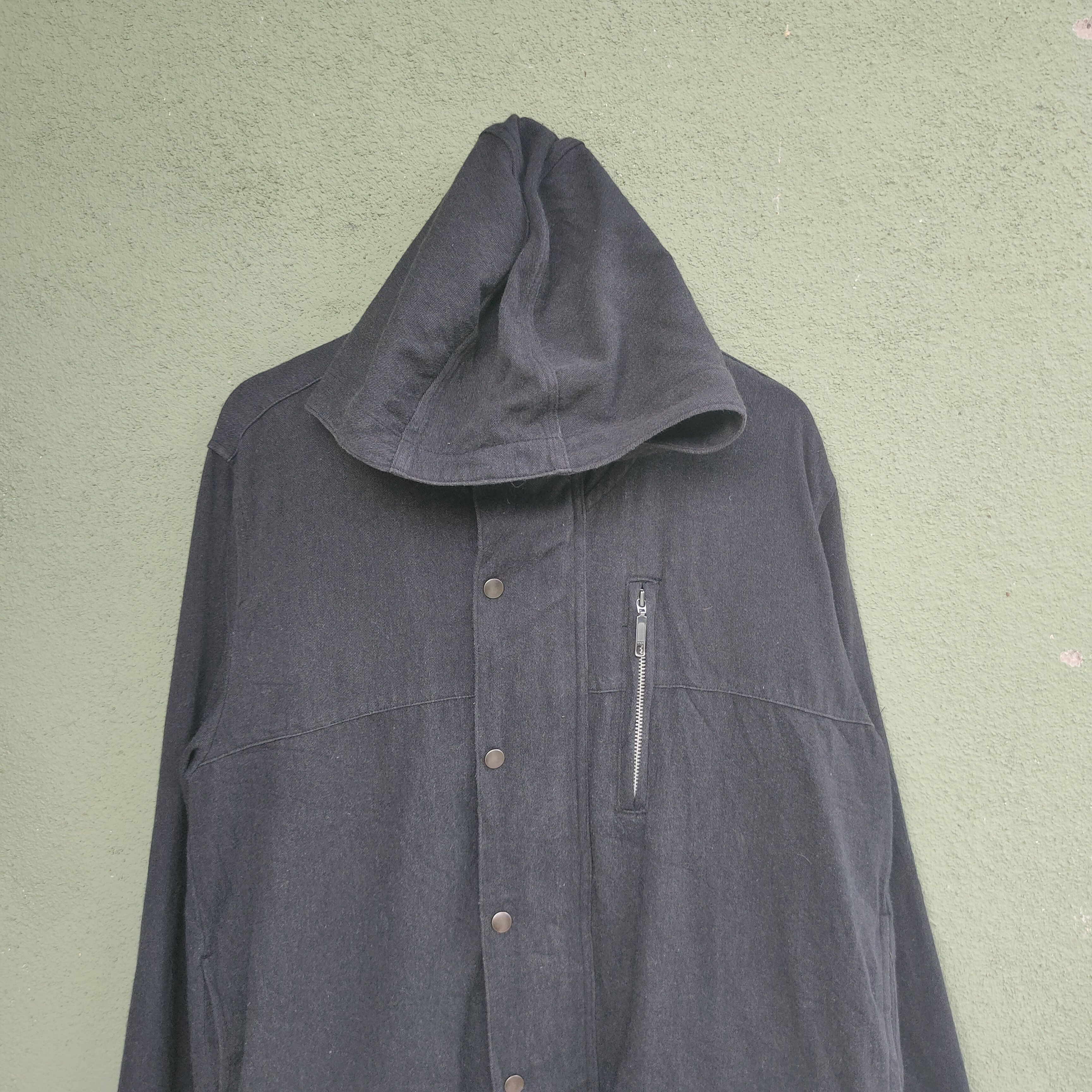 Japanese Brand Blue Red Butterfly Zipper & Buttons Ups Hoodie Jacket Size US L / EU 52-54 / 3 - 4 Thumbnail