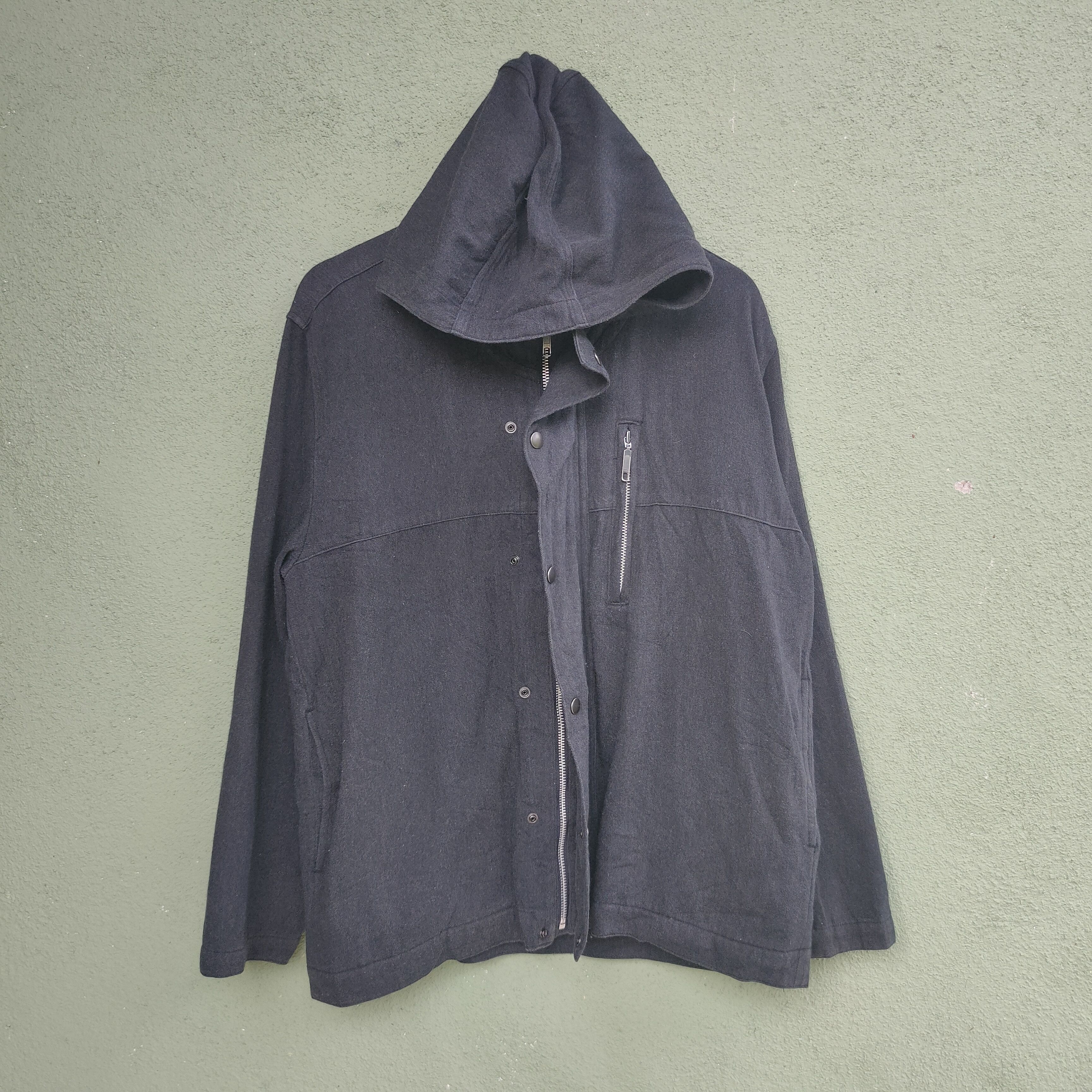 Japanese Brand Blue Red Butterfly Zipper & Buttons Ups Hoodie Jacket Size US L / EU 52-54 / 3 - 2 Thumbnail