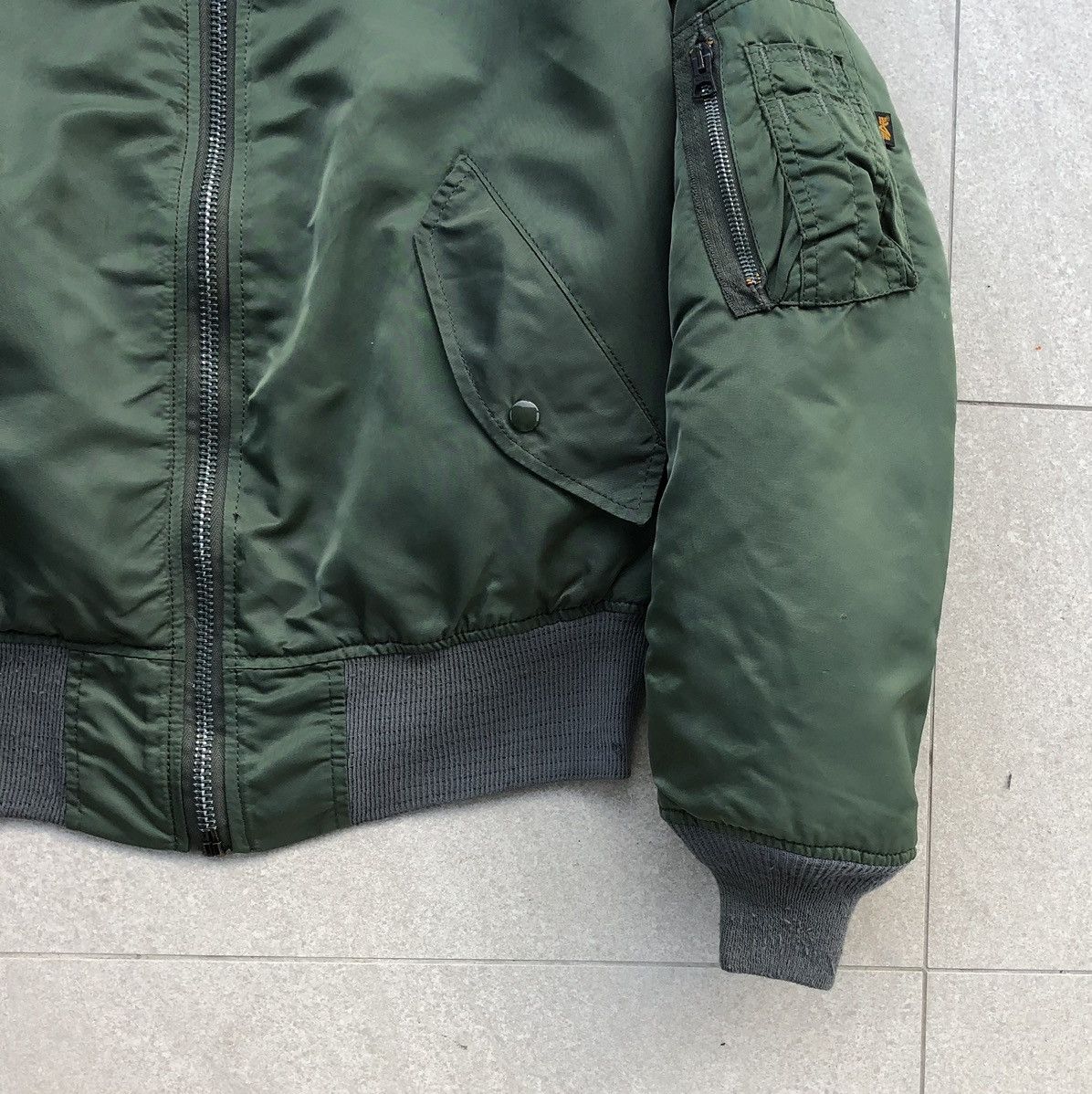 Alpha Industries 🔥Vintage Alpha Industries Flyer's Man MA-1 Bomber Jacket Size US S / EU 44-46 / 1 - 4 Thumbnail