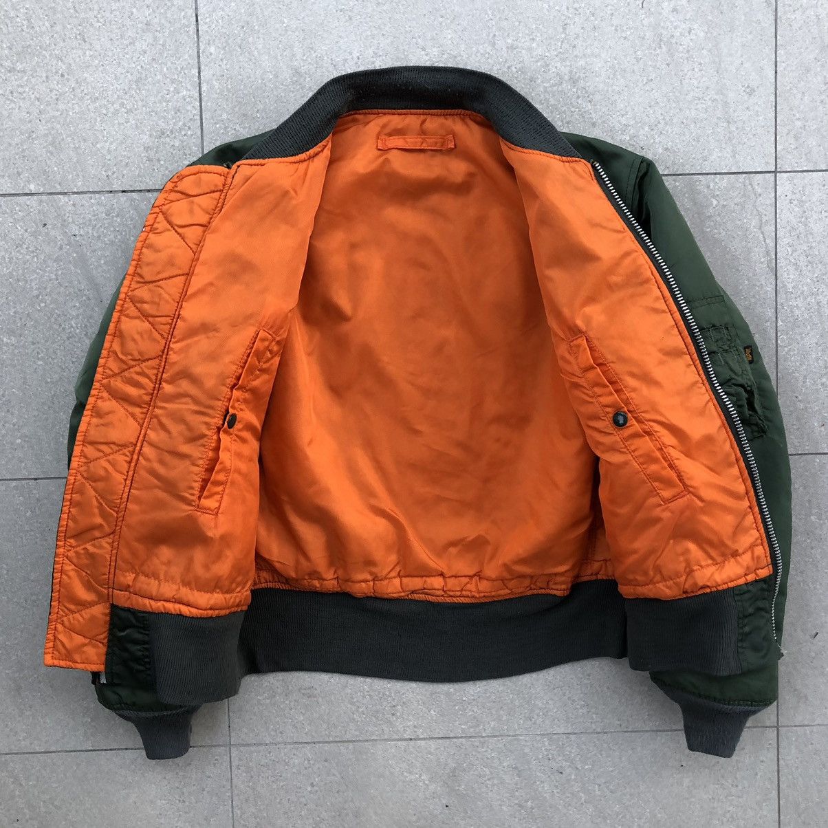 Alpha Industries 🔥Vintage Alpha Industries Flyer's Man MA-1 Bomber Jacket Size US S / EU 44-46 / 1 - 7 Thumbnail