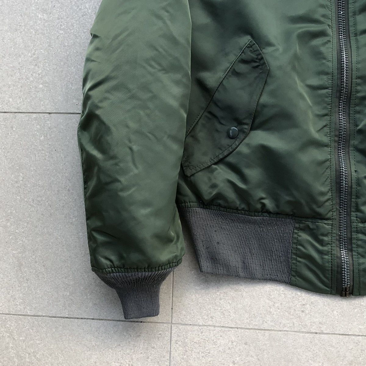 Alpha Industries 🔥Vintage Alpha Industries Flyer's Man MA-1 Bomber Jacket Size US S / EU 44-46 / 1 - 3 Thumbnail
