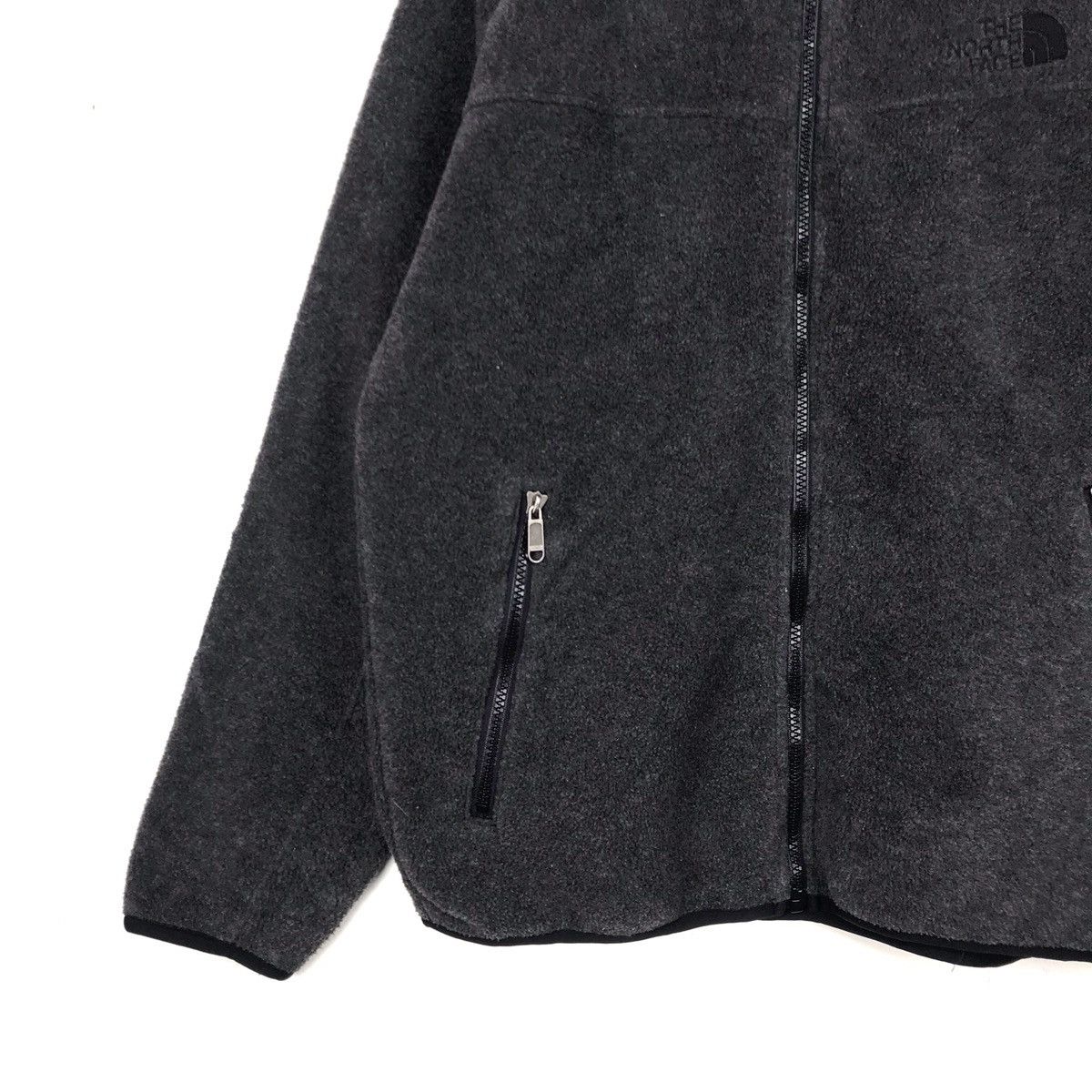 The North Face The North Face fleece dark grey zipper sweatshirt Size US M / EU 48-50 / 2 - 3 Thumbnail