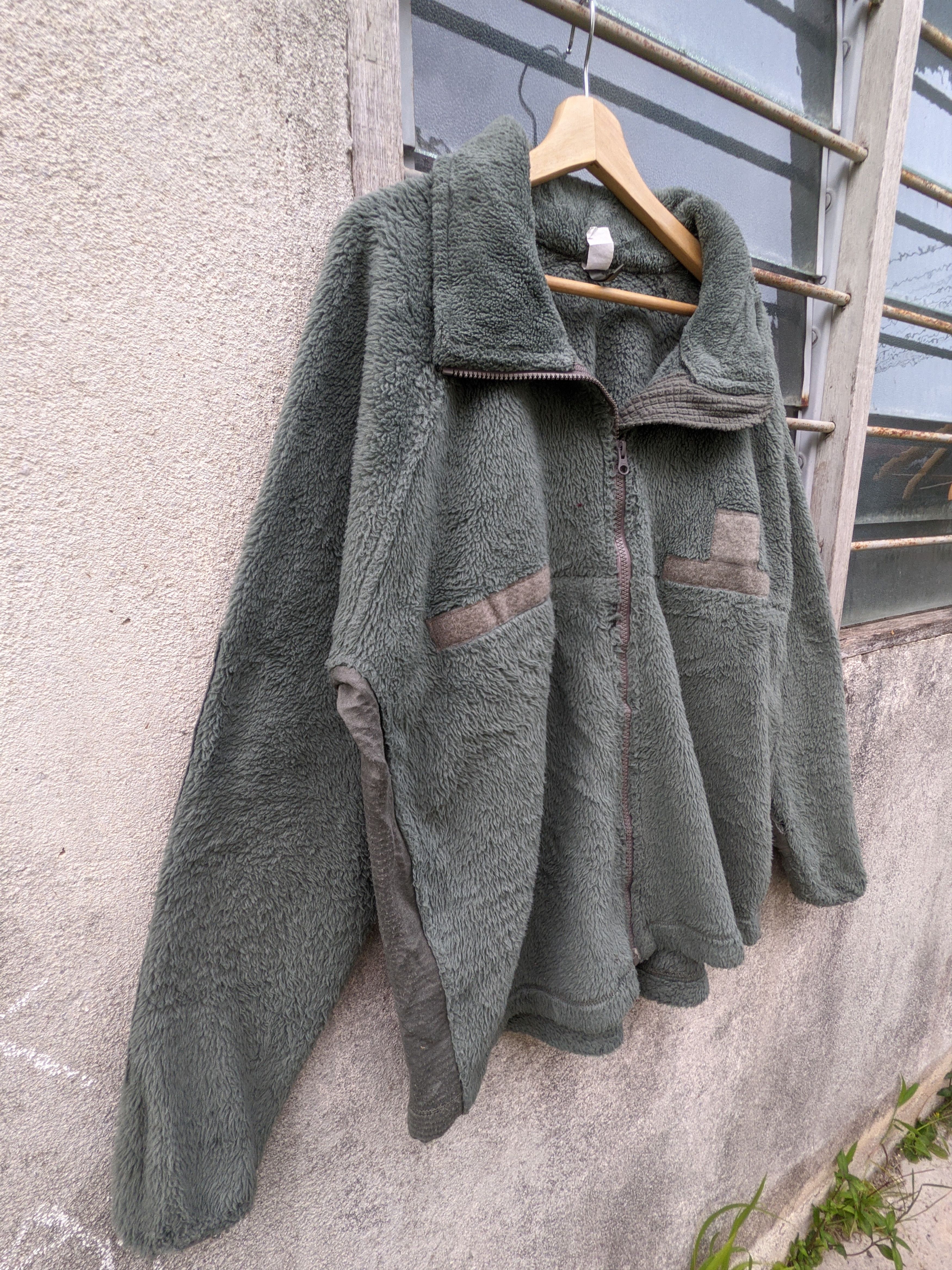 Other Vintage Military Fleece Jacket Size US M / EU 48-50 / 2 - 4 Thumbnail
