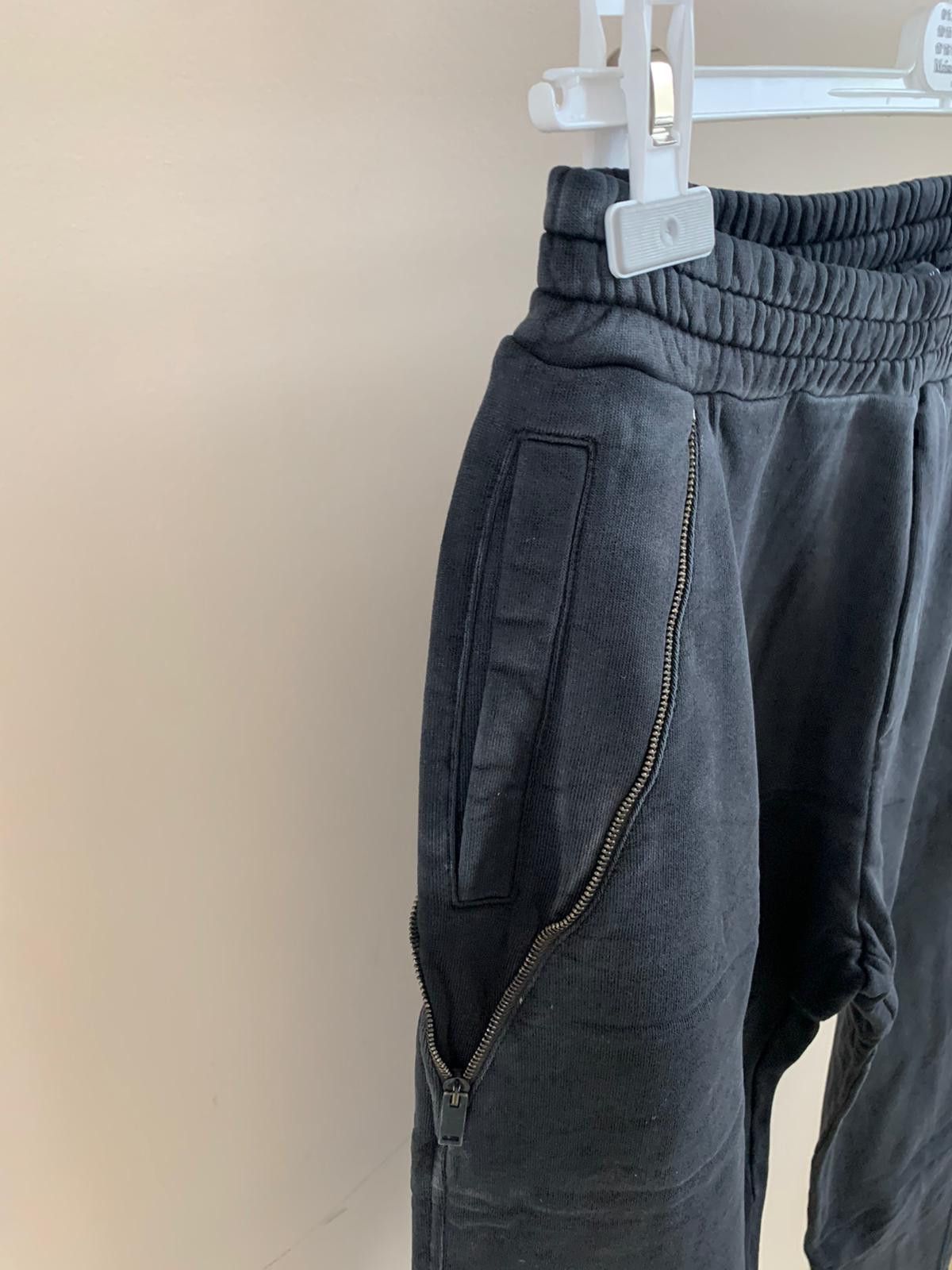 Alexander McQueen Side Zip Jogger Trousers in Grey Size US 34 / EU 50 - 4 Thumbnail