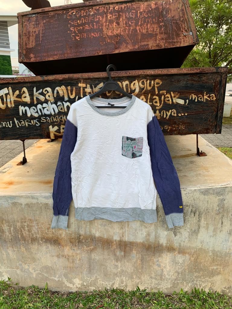 Designer × Jean-Michel Basquiat × Uniqlo Sweatshirt Jean Michel Basquiat Single Pocket Size US S / EU 44-46 / 1 - 1 Thumbnail