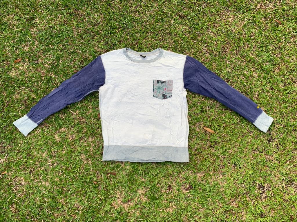 Designer × Jean-Michel Basquiat × Uniqlo Sweatshirt Jean Michel Basquiat Single Pocket Size US S / EU 44-46 / 1 - 3 Thumbnail