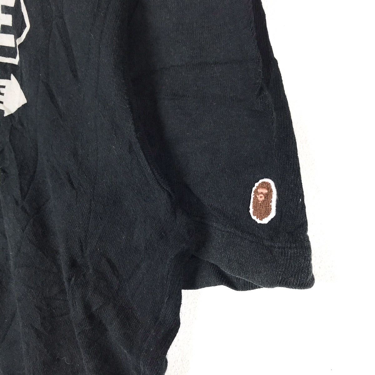 Bape × Vintage Rare !! Vintage Bape tshirt Size US L / EU 52-54 / 3 - 3 Thumbnail