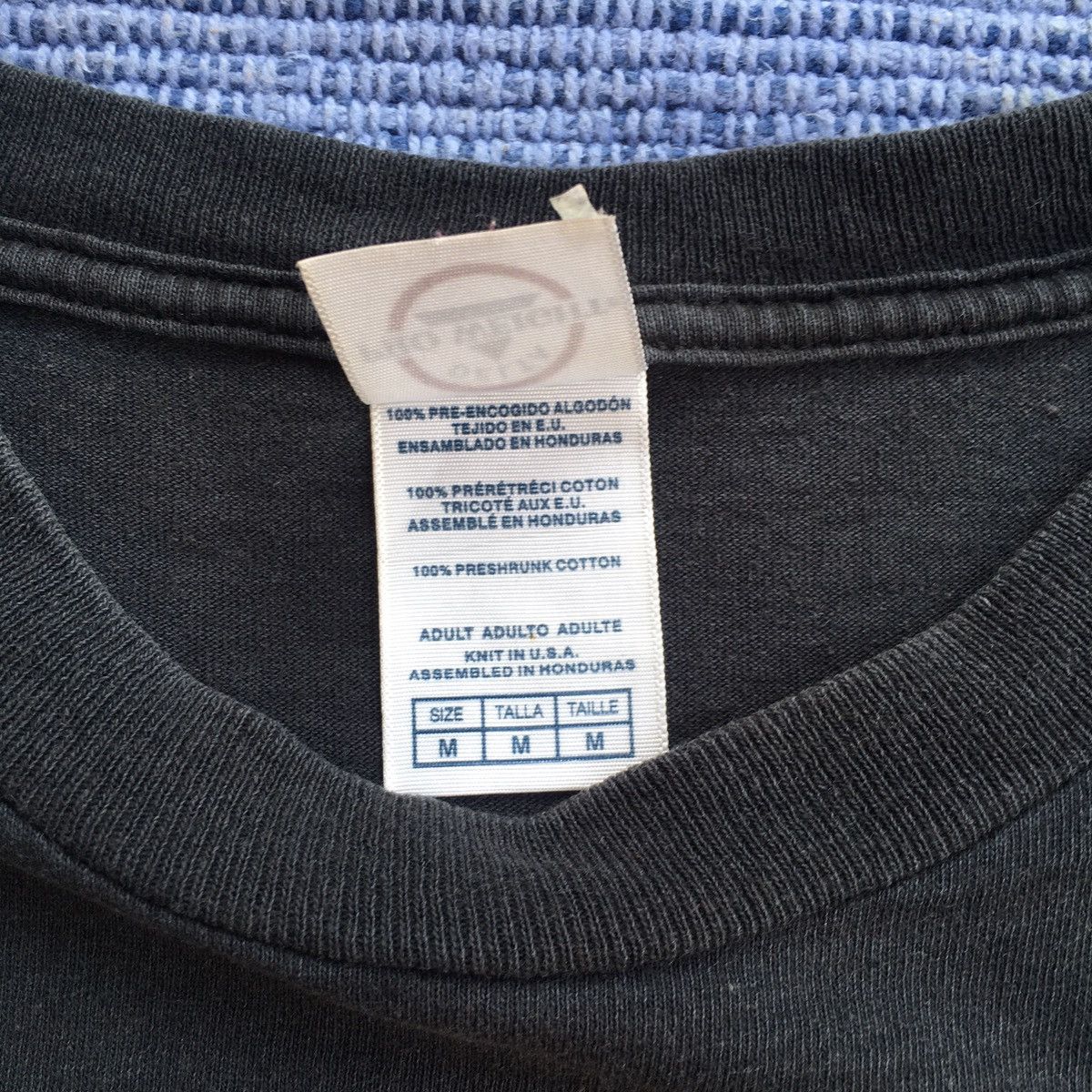 Vintage vintage ‘99 thunder cats Size US M / EU 48-50 / 2 - 4 Thumbnail