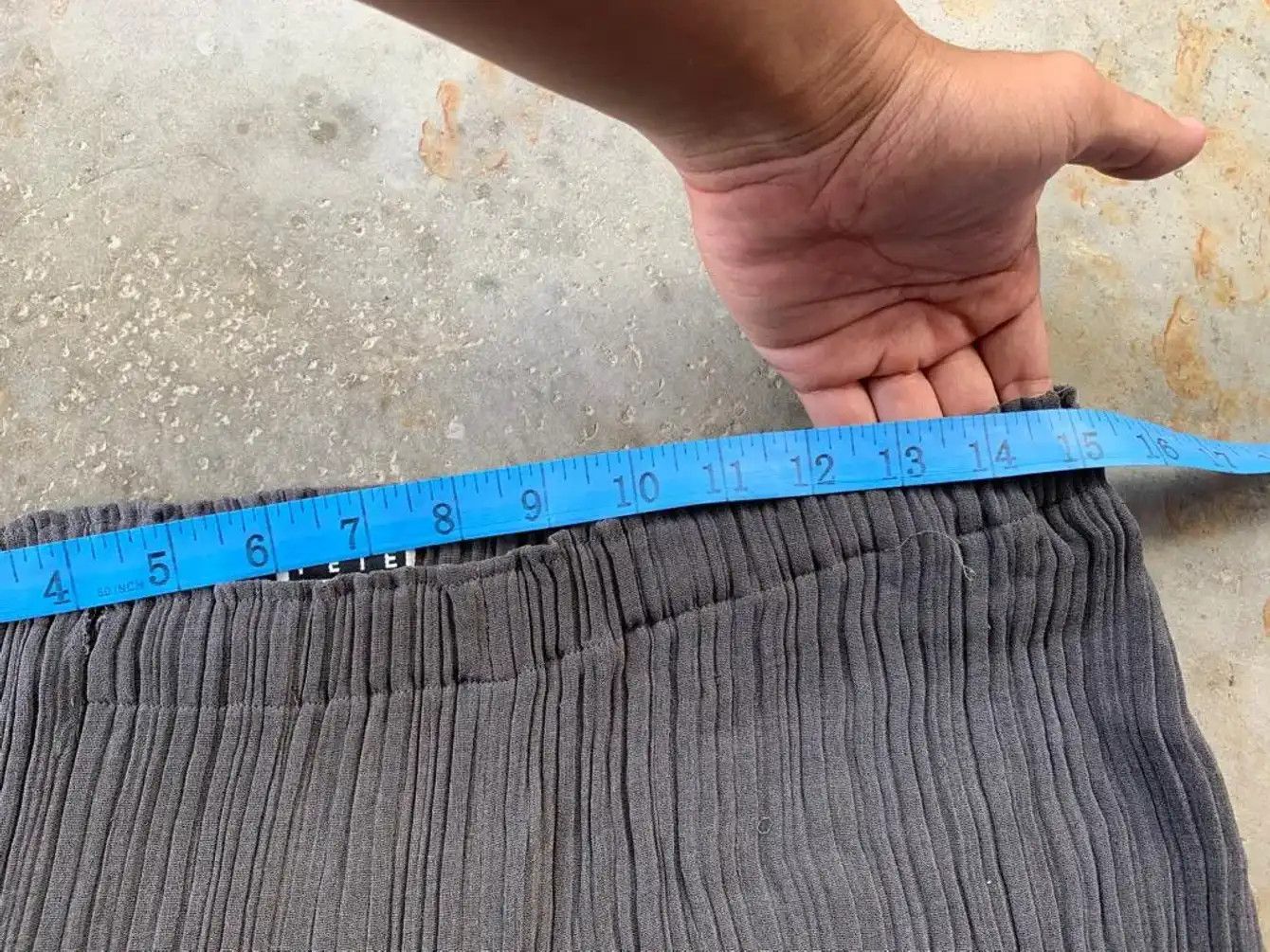 Issey Miyake × Japanese Brand × Vintage Issey Miyake Fete Pleated Pants Size 24" / US 00 / IT 34 - 8 Thumbnail
