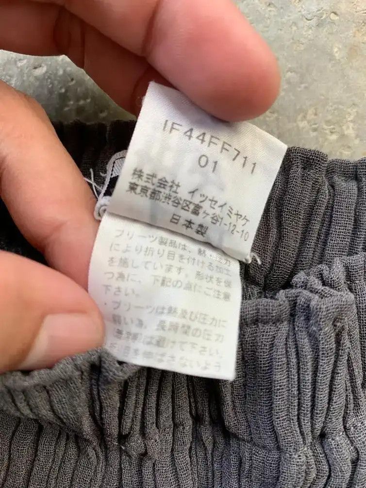 Issey Miyake × Japanese Brand × Vintage Issey Miyake Fete Pleated Pants Size 24" / US 00 / IT 34 - 12 Thumbnail