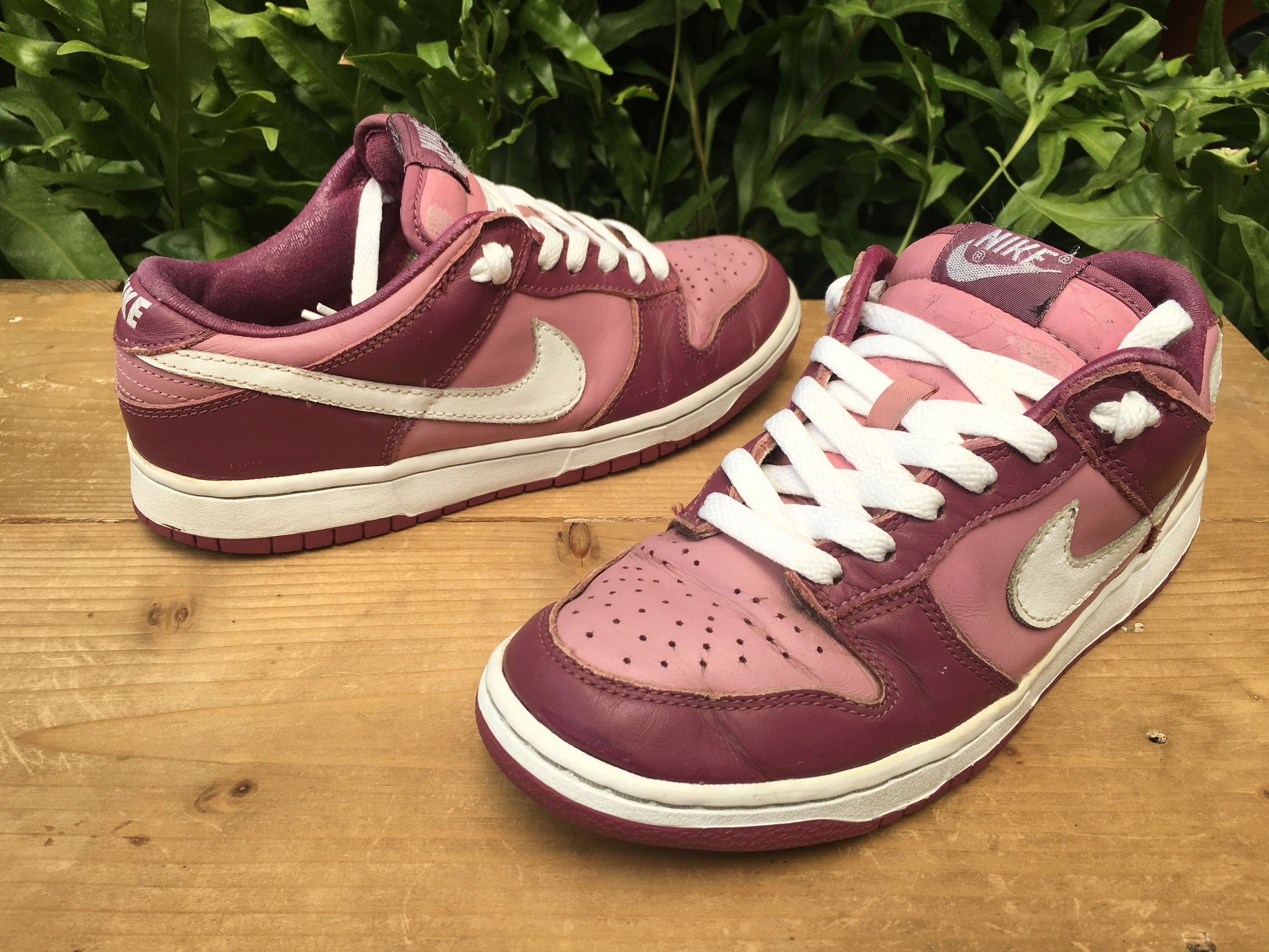 Nike × Vintage 🔥 Rare Nike Dunk Low Pro Pink Deco Unsplatter 2003 WMNS Size US 6.5 / EU 39-40 - 7 Thumbnail