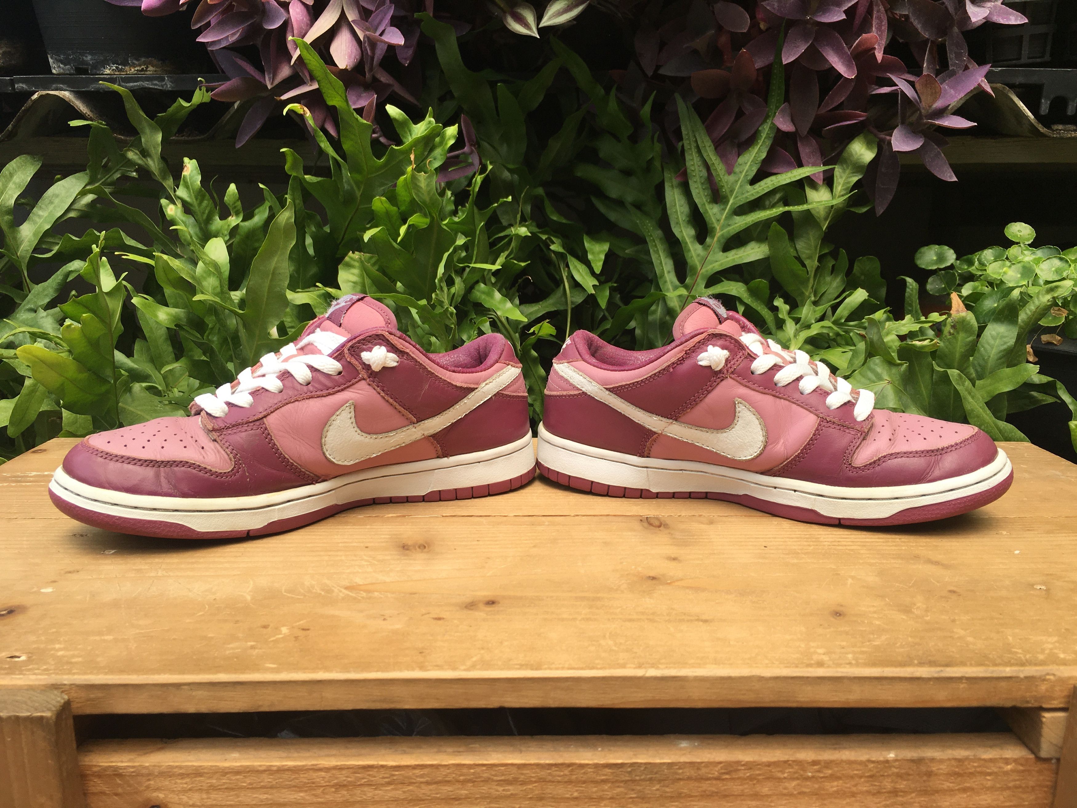 Nike × Vintage 🔥 Rare Nike Dunk Low Pro Pink Deco Unsplatter 2003 WMNS Size US 6.5 / EU 39-40 - 4 Thumbnail