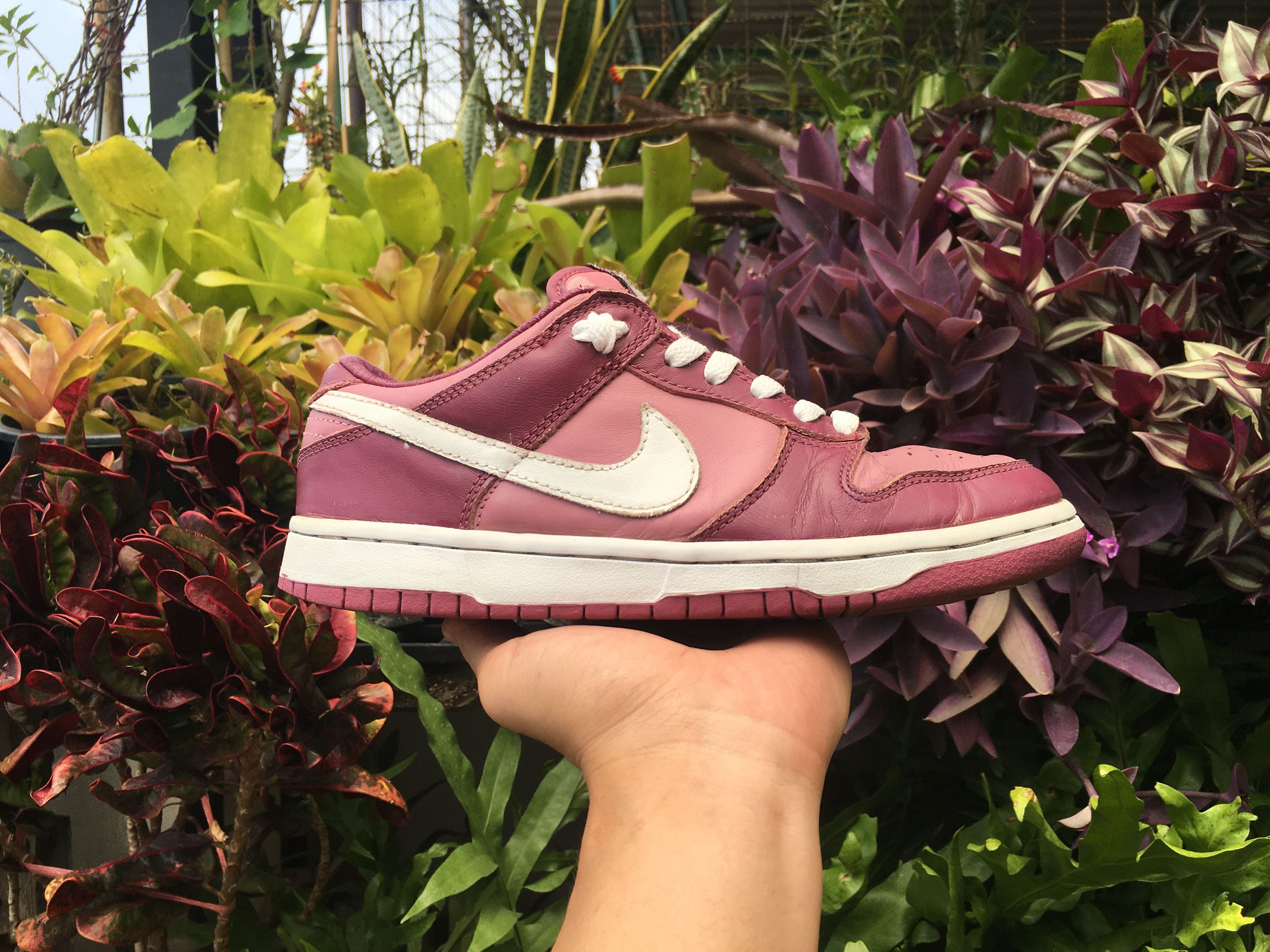 Nike × Vintage 🔥 Rare Nike Dunk Low Pro Pink Deco Unsplatter 2003 WMNS Size US 6.5 / EU 39-40 - 24 Thumbnail