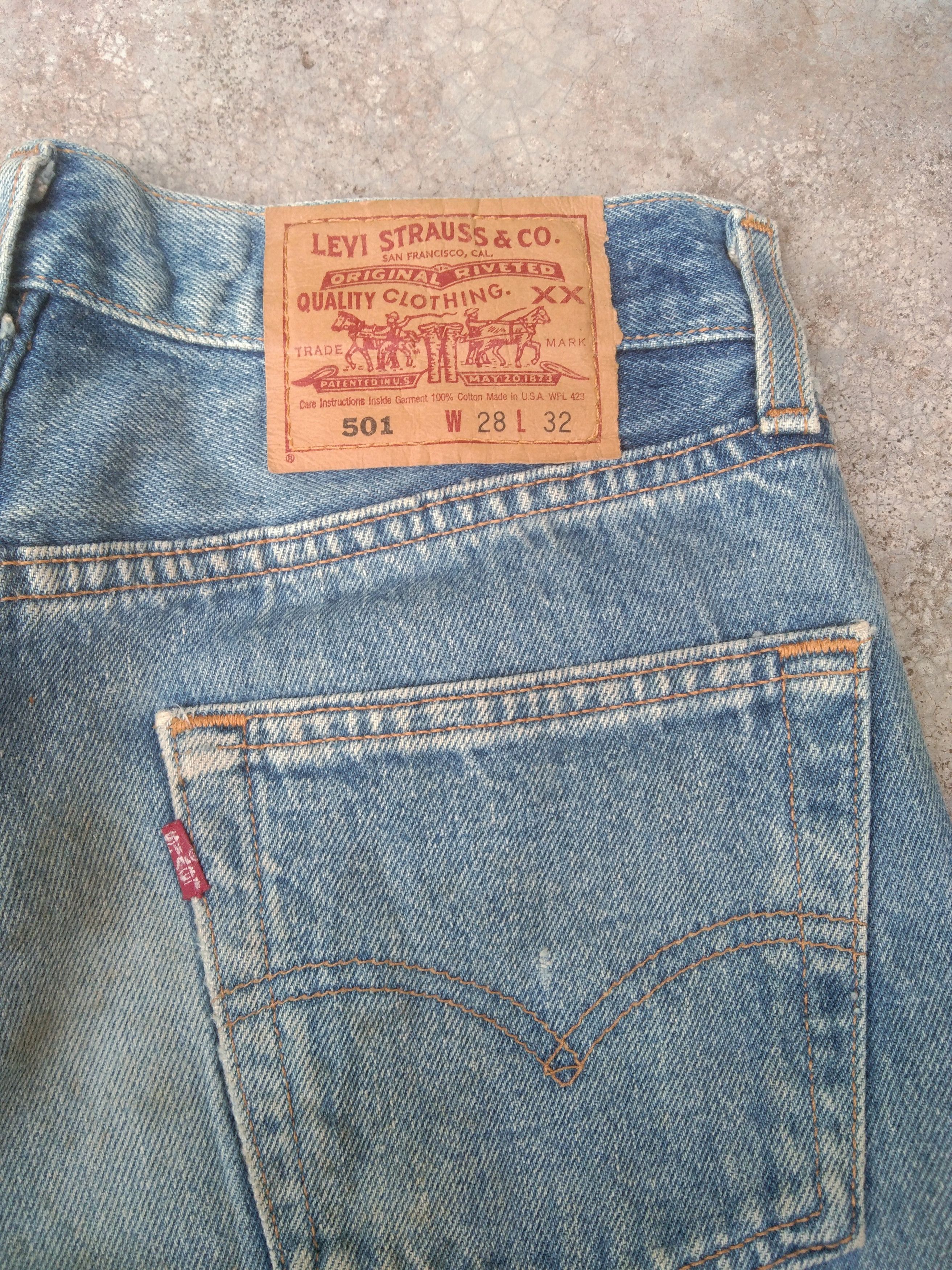 Levi's × Vintage 90s Vintage Levis 501 Made In USA Distressed Jeans 28x30 Size US 28 / EU 44 - 4 Thumbnail
