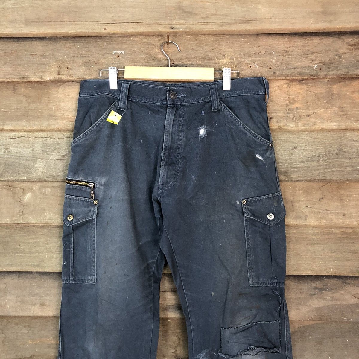 Japanese Brand DLL Japanese Brand Distressed worn Cargo Multipocket #1491 Size US 34 / EU 50 - 2 Thumbnail