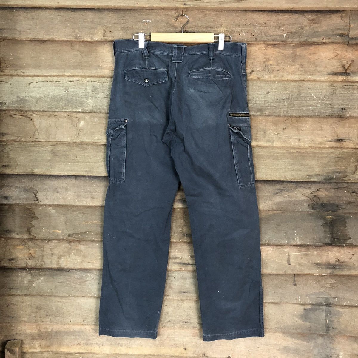 Japanese Brand DLL Japanese Brand Distressed worn Cargo Multipocket #1491 Size US 34 / EU 50 - 11 Thumbnail