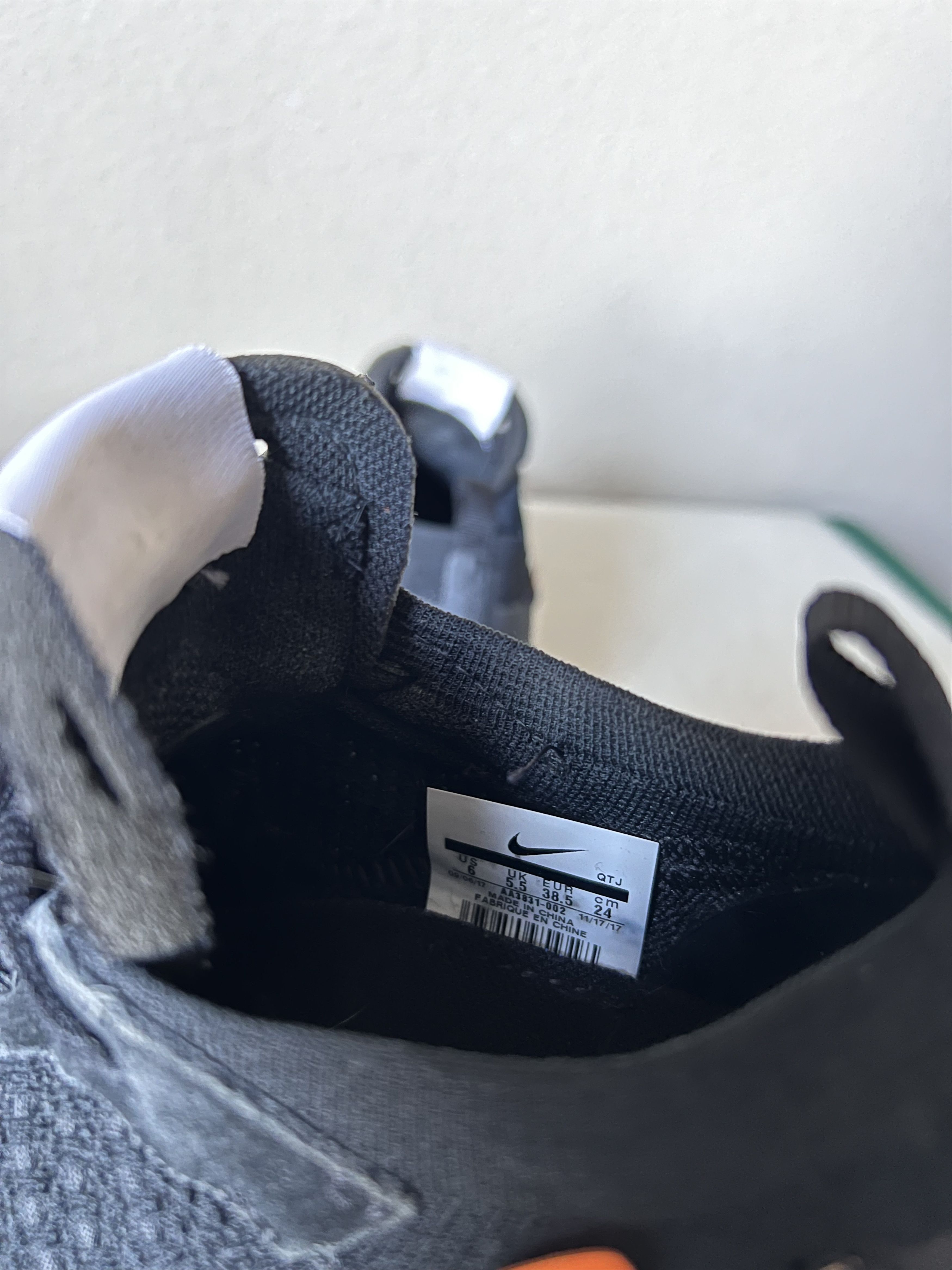 Nike × Off-White Off White Nike Vapormax in Black Size US 6 / EU 39 - 9 Thumbnail