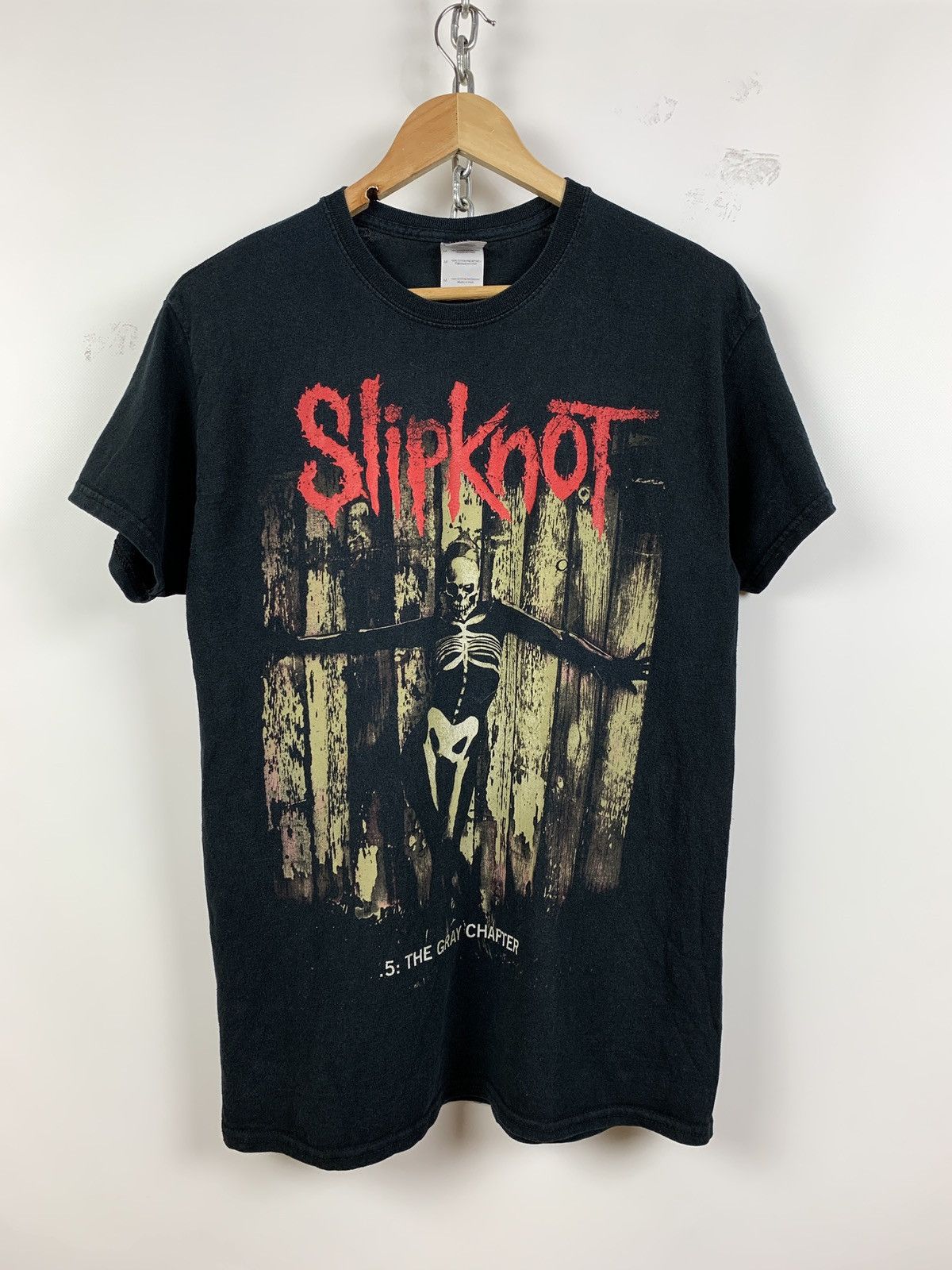Band Tees 2014 Vintage Slipknot 5 The Grey Chapter Black Band T-Shirt Size US M / EU 48-50 / 2 - 1 Thumbnail