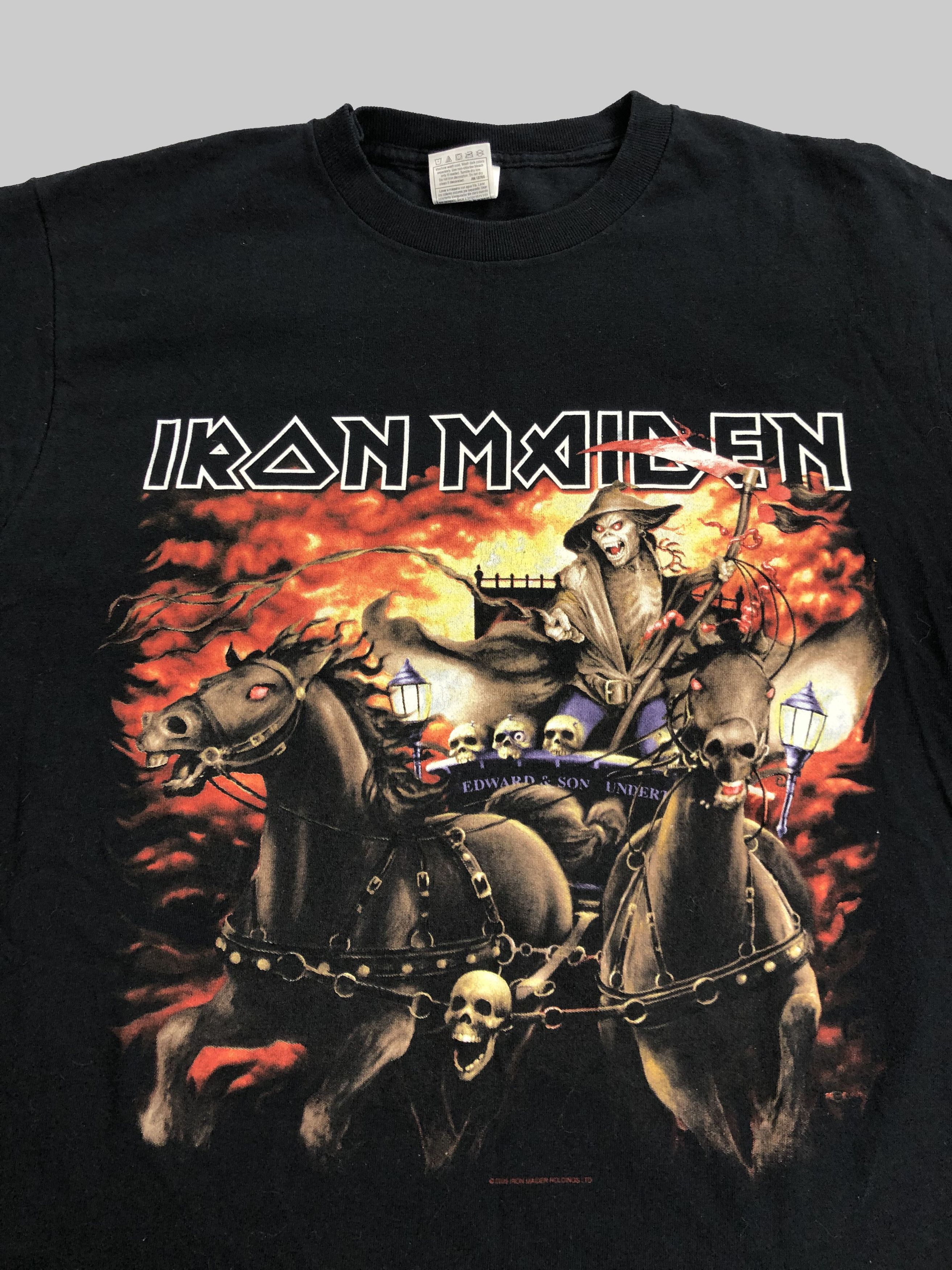 Band Tees Vintage 2005 Iron Maiden (Judas Priest Black Sabbath AC/DC) Size US M / EU 48-50 / 2 - 3 Thumbnail