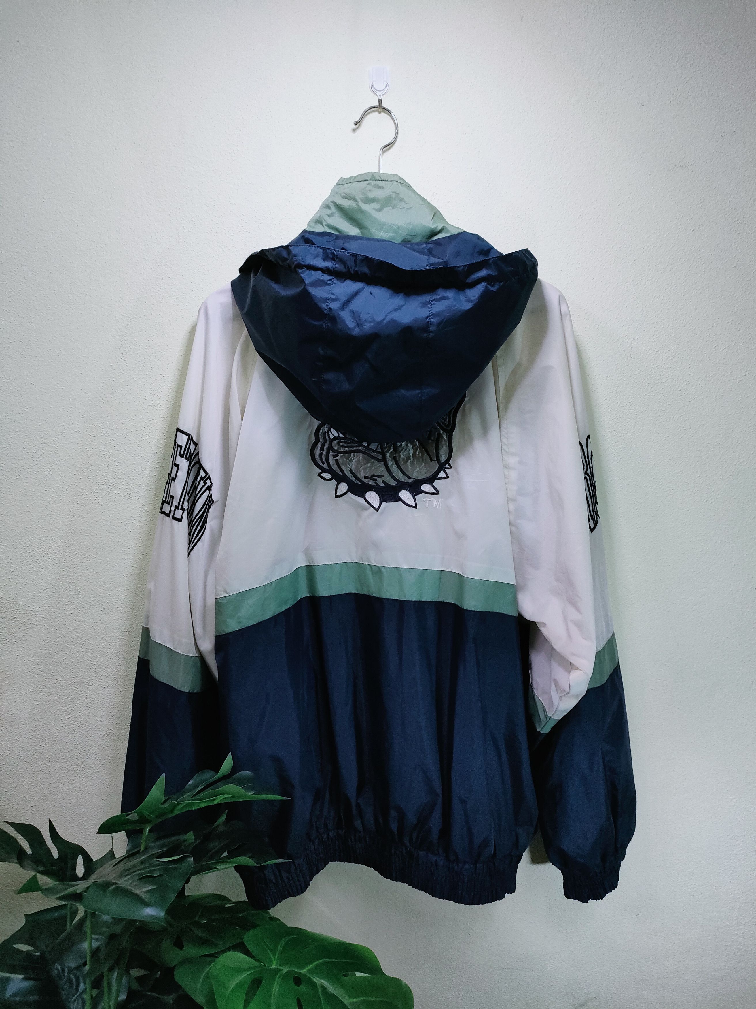 Vintage Vintage Georgetown Hoyas Windbreaker Jacket Size US XL / EU 56 / 4 - 3 Thumbnail