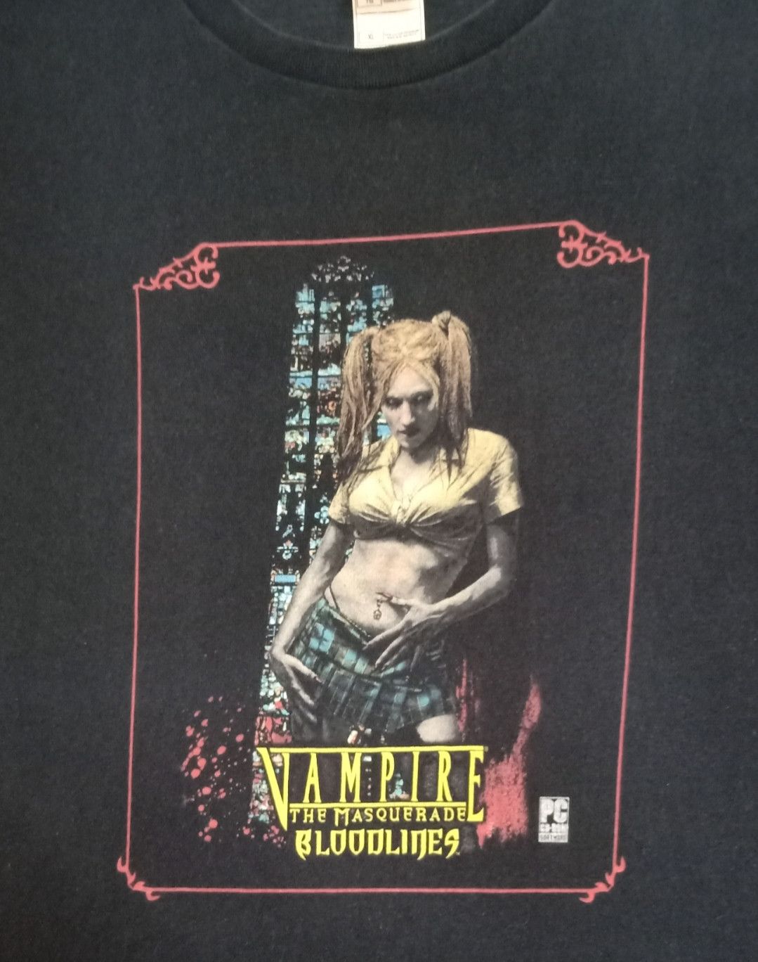 The Game Vintage Vampire the Masquerade Bloodlines GameStop T-shirt Size US XL / EU 56 / 4 - 5 Thumbnail