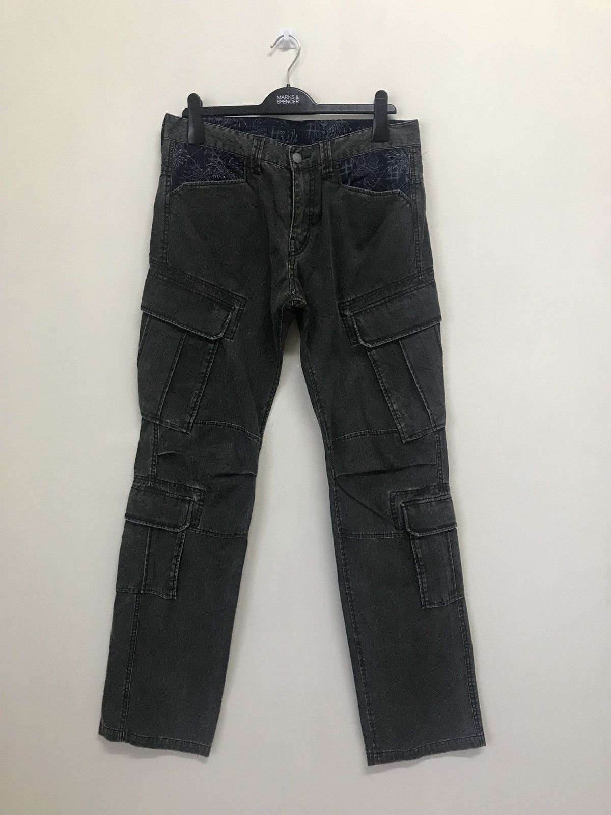 image of Archival Clothing Japanese Design Cargo Pants Kearney House in Black, Men's (Size 34)