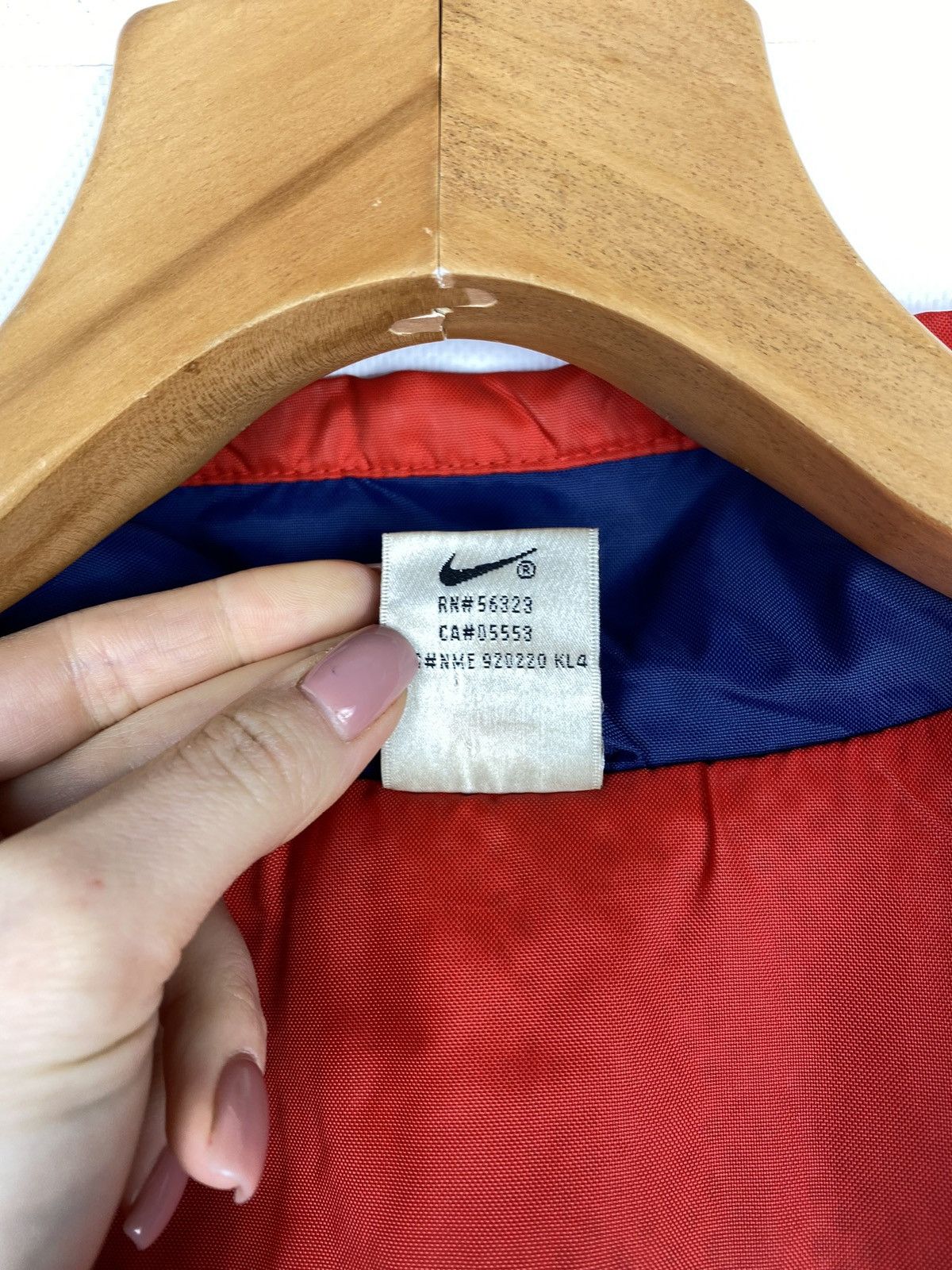 Nike × Vintage VTG Nike big back swoosh full zip hooded windbreaker jacket Size US M / EU 48-50 / 2 - 19 Thumbnail