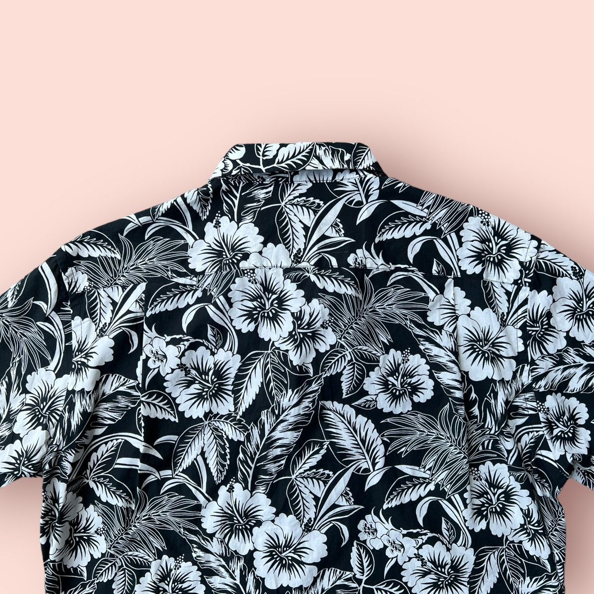 Japanese Brand × Jun Takahashi × Uniqlo UNIQLO HIBISCUS HAWAIIAN SHIRT Size US L / EU 52-54 / 3 - 11 Thumbnail