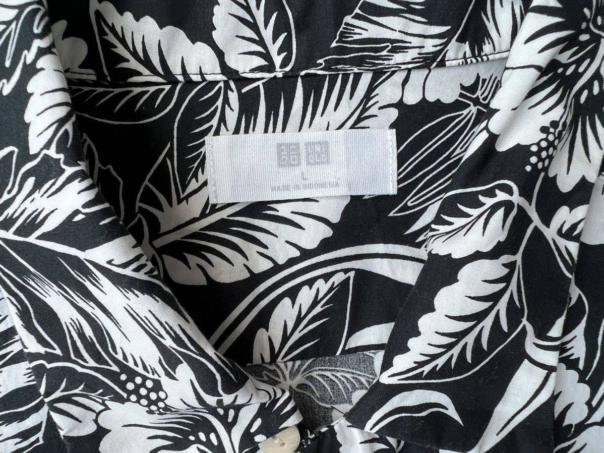 Japanese Brand × Jun Takahashi × Uniqlo UNIQLO HIBISCUS HAWAIIAN SHIRT Size US L / EU 52-54 / 3 - 14 Thumbnail