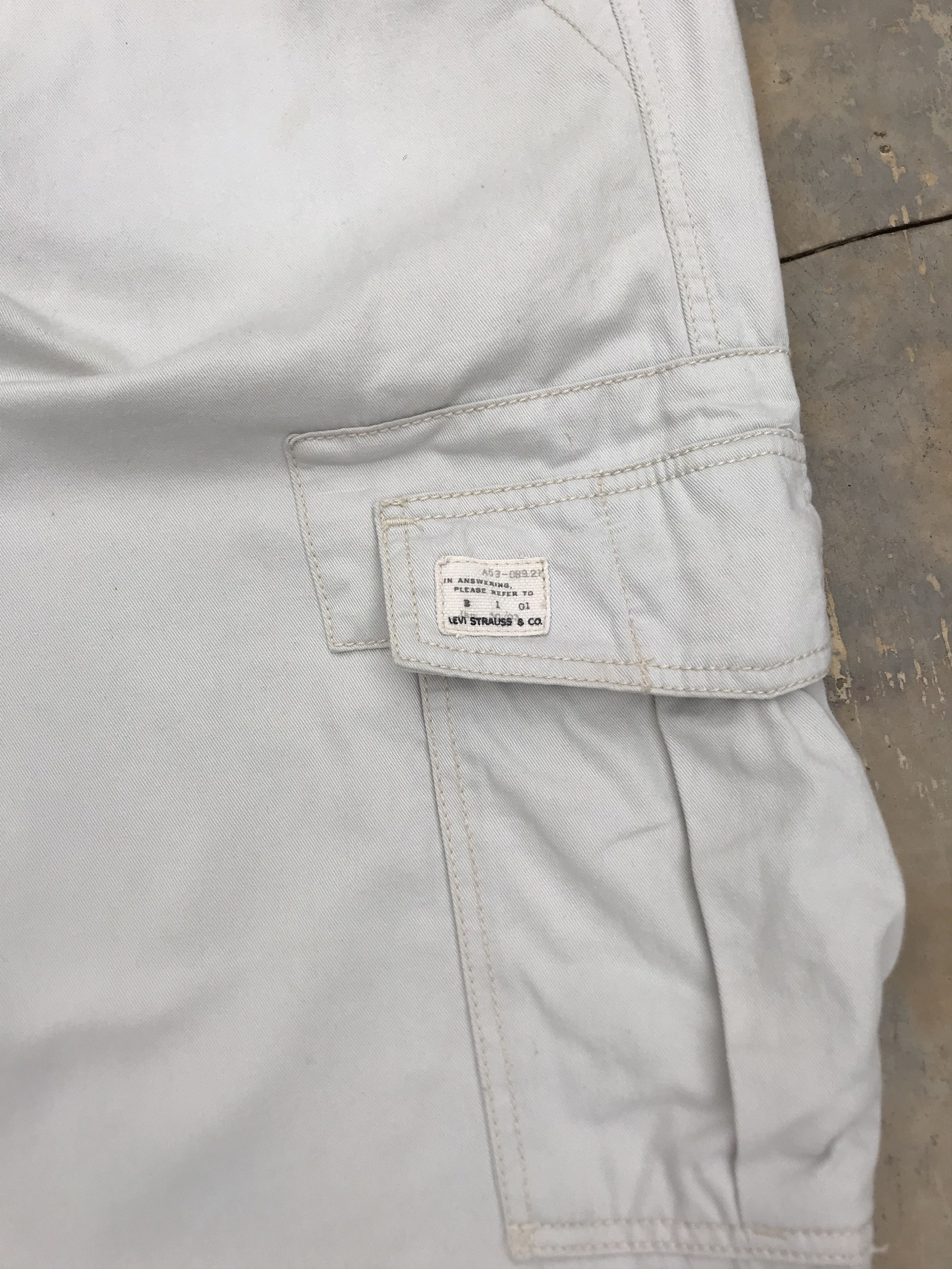 Japanese Brand LEVI'S CARGO LOOSE STRAIGT Size US 36 / EU 52 - 3 Thumbnail